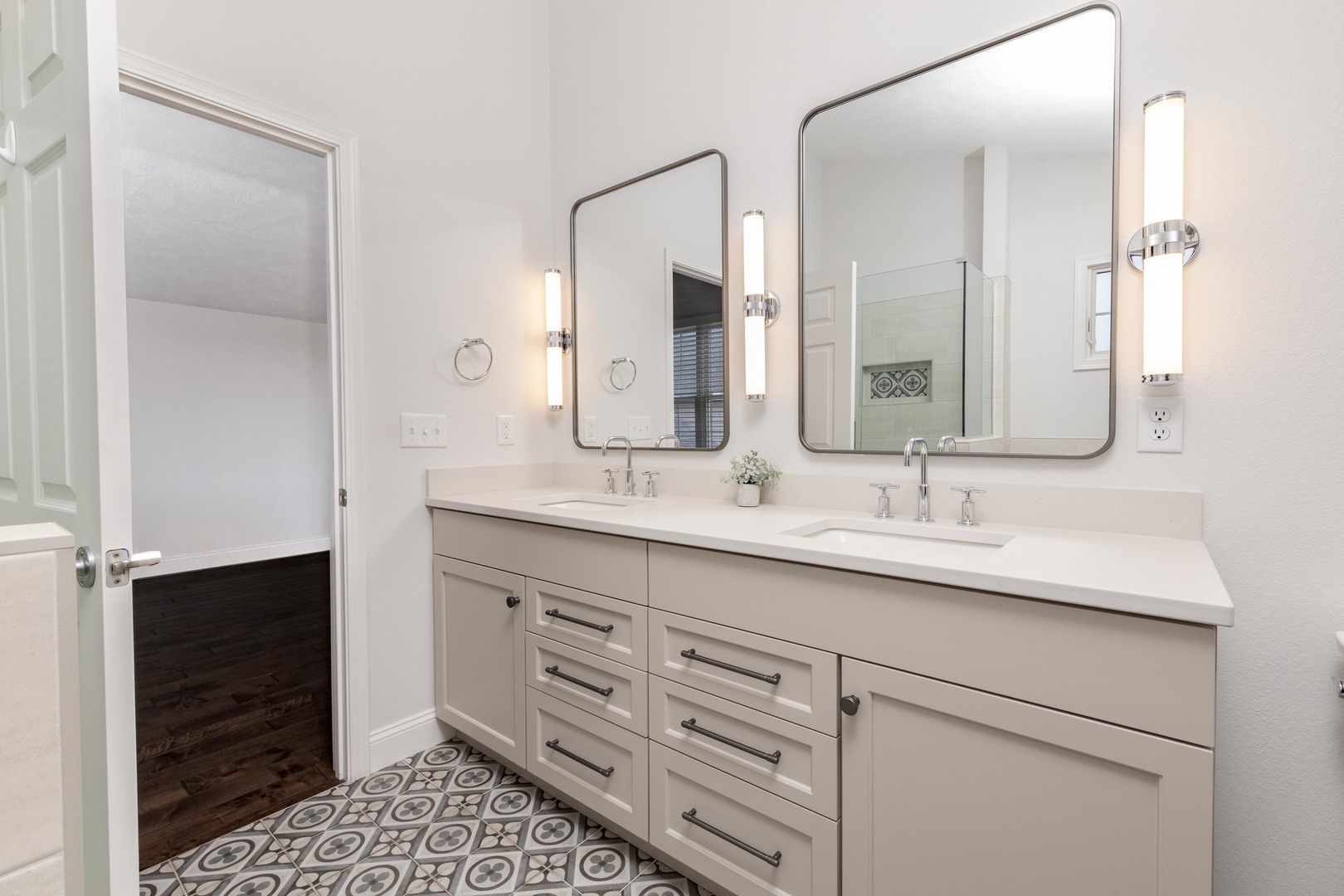 1510 Cashel Drive, Bloomington, IL 61704