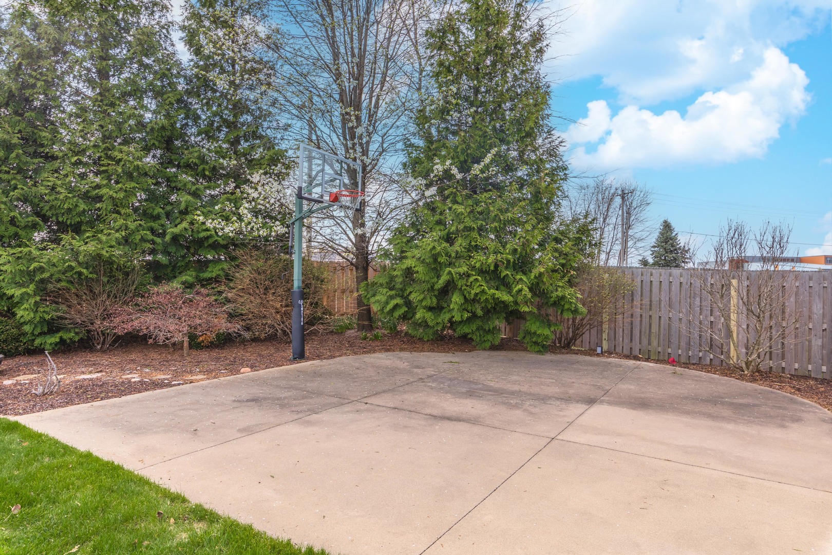 1510 Cashel Drive, Bloomington, IL 61704