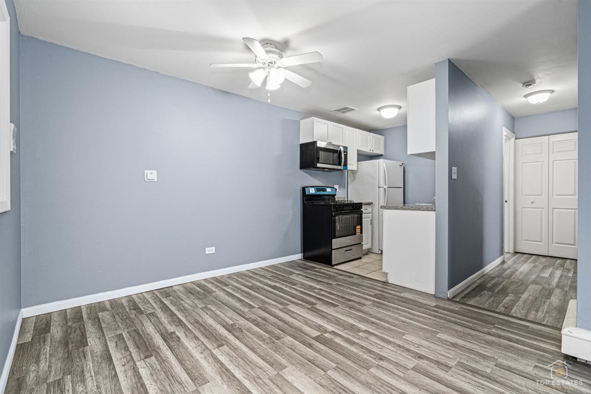 983 Crimson Court #2-206, Prospect Heights, IL 60070