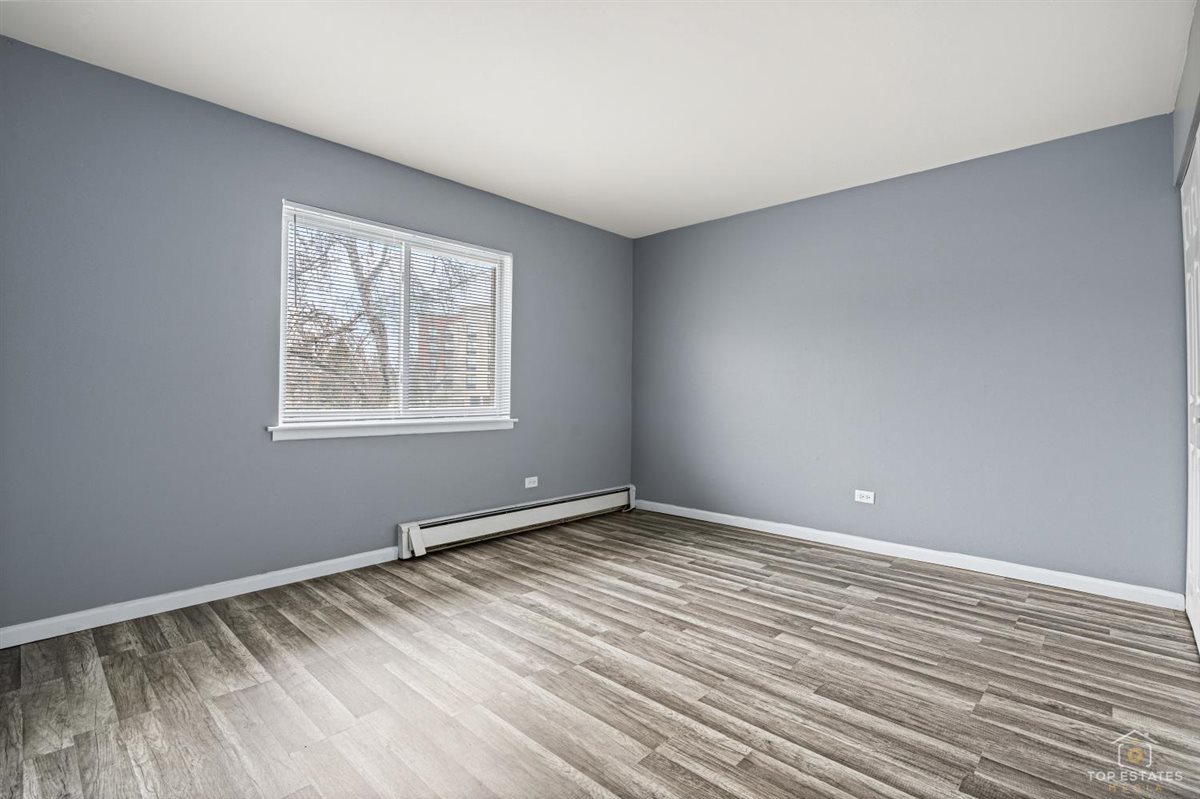 983 Crimson Court #2-206, Prospect Heights, IL 60070