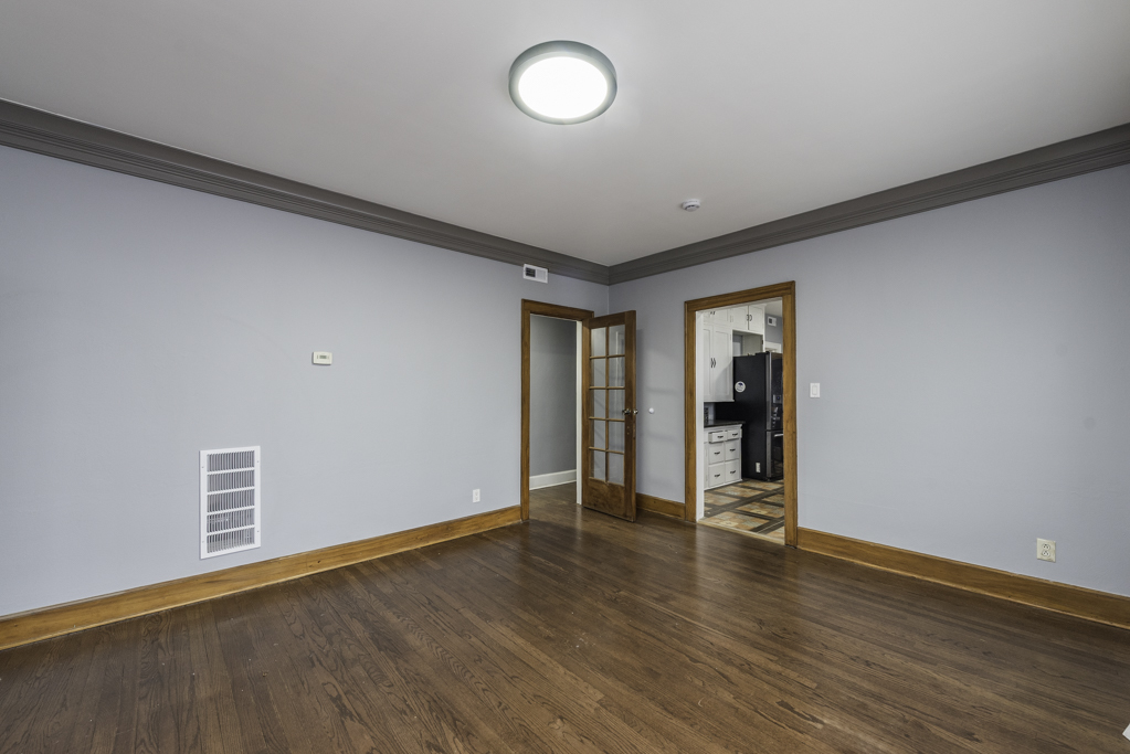 415 W Ridgeland Avenue #2, Waukegan, IL 60085