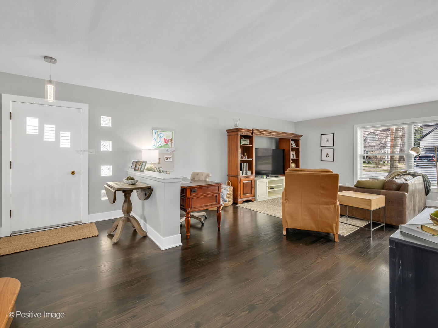 822 N Waiola Avenue, La Grange Park, IL 60526