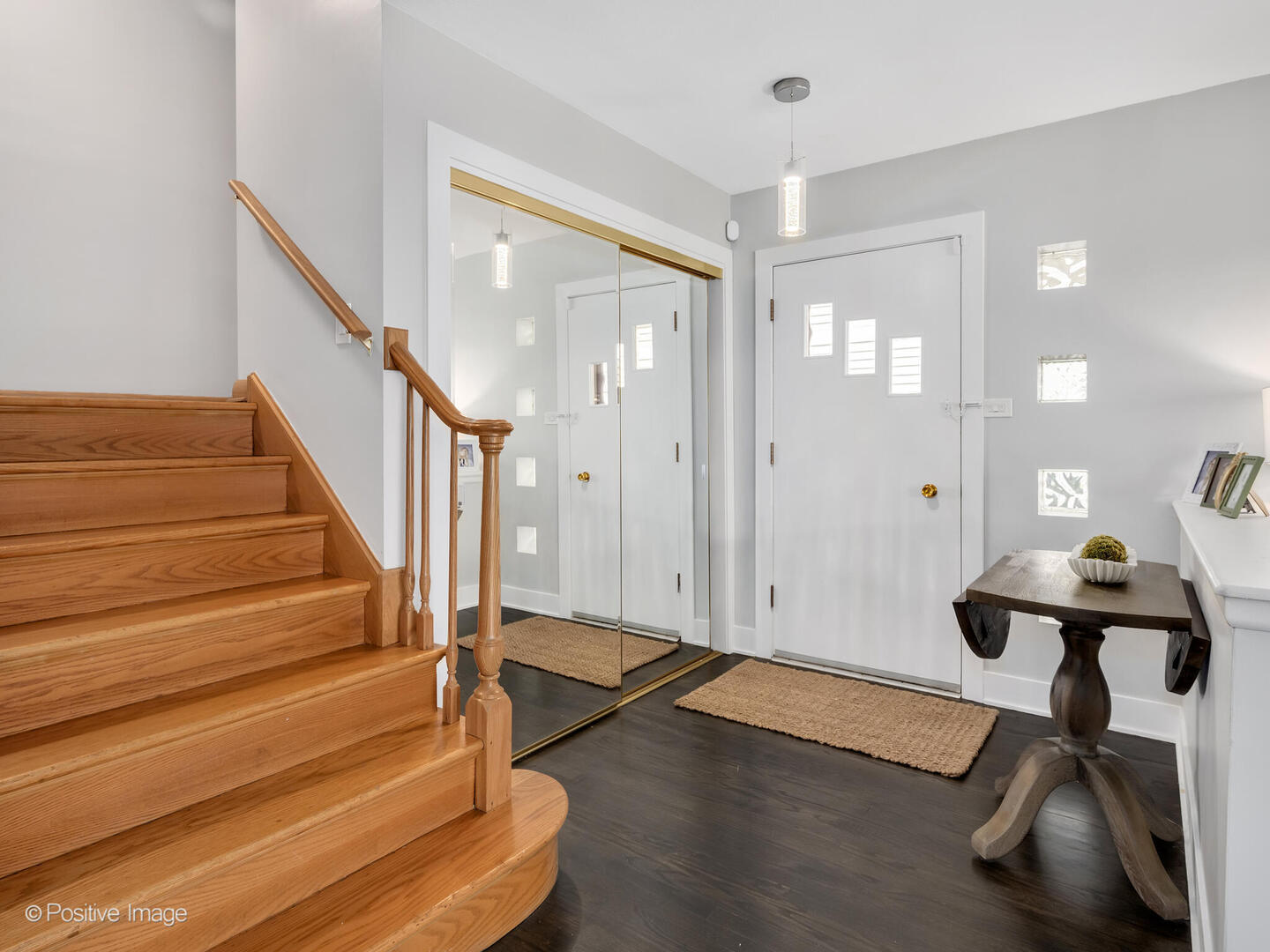 822 N Waiola Avenue, La Grange Park, IL 60526