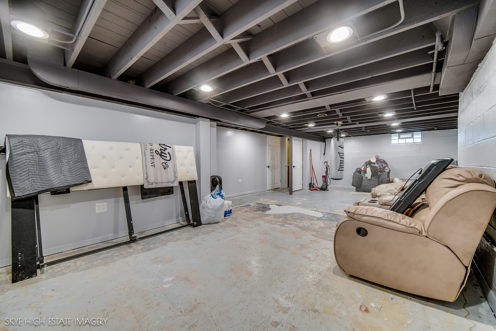 1205 N PRAIRIE Avenue, Joliet, IL 60435