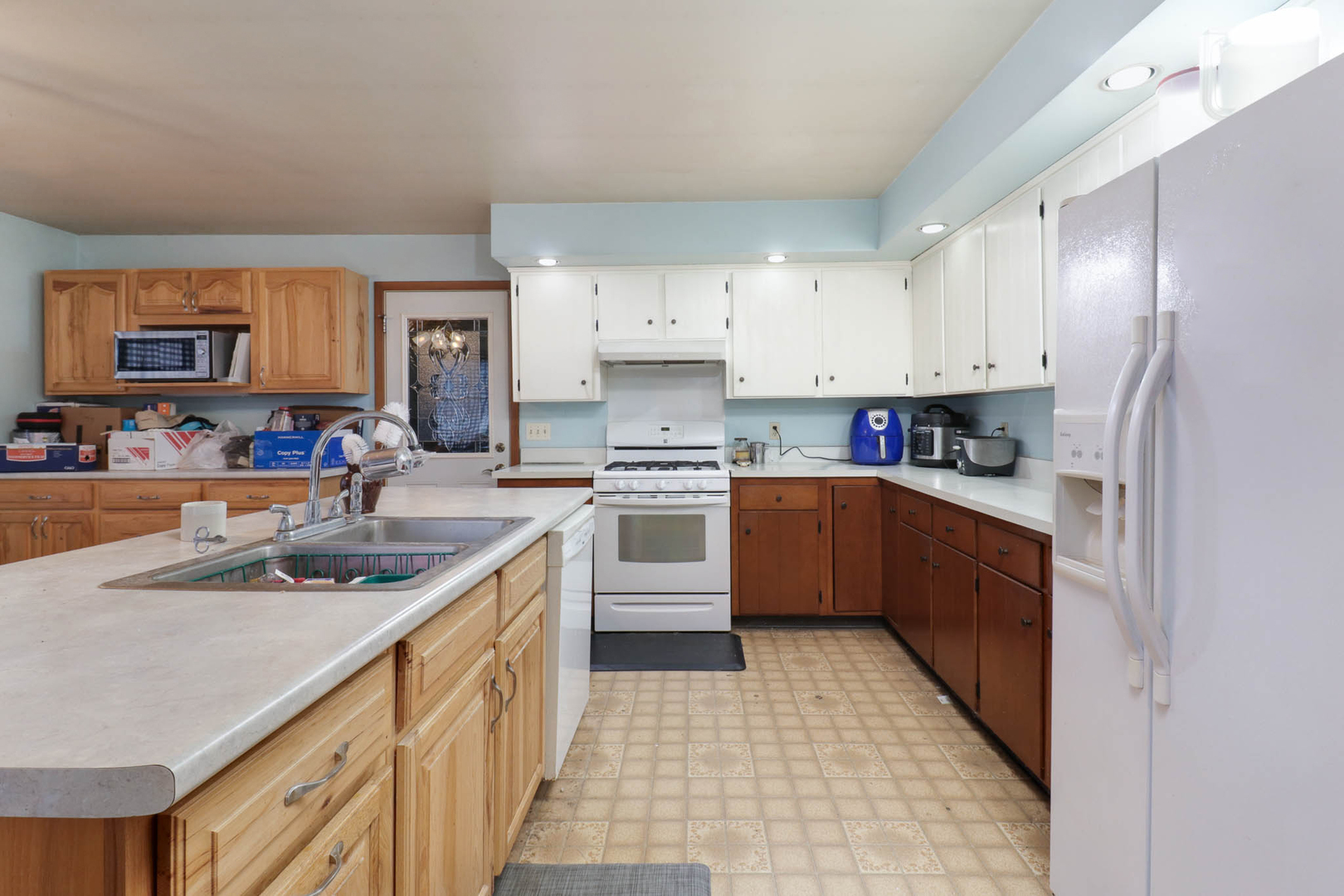 107 E Gridley Road, Gridley, IL 61744