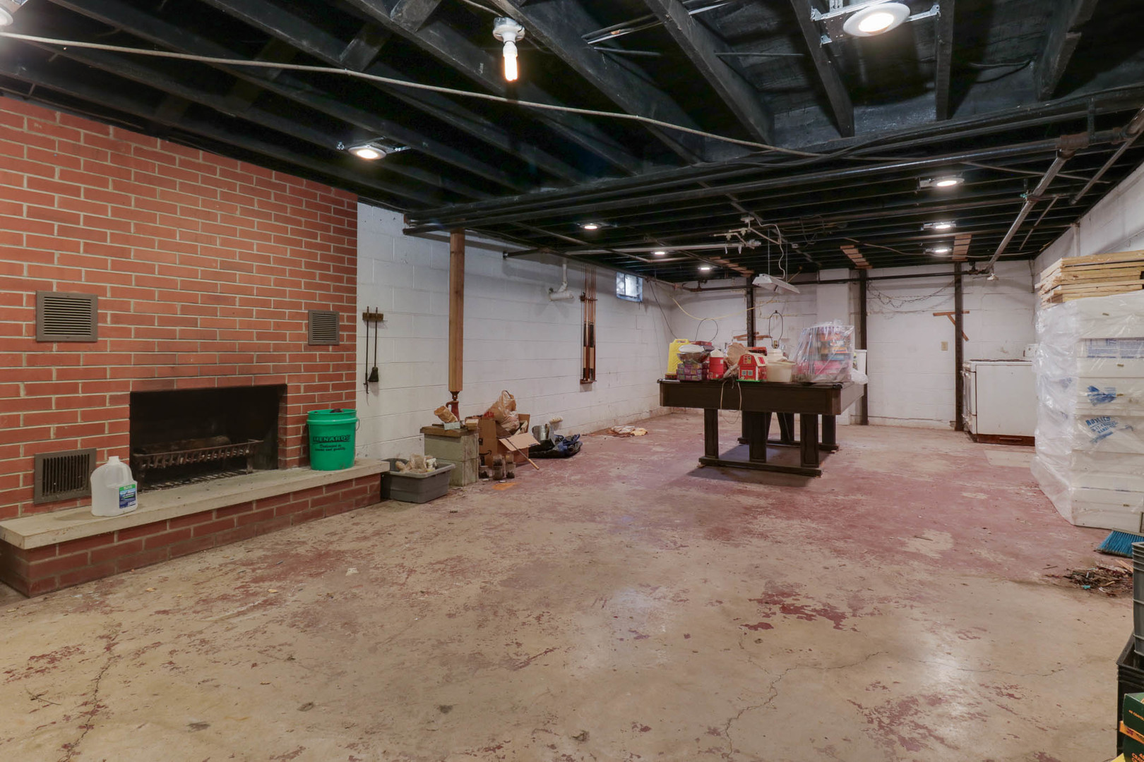 107 E Gridley Road, Gridley, IL 61744