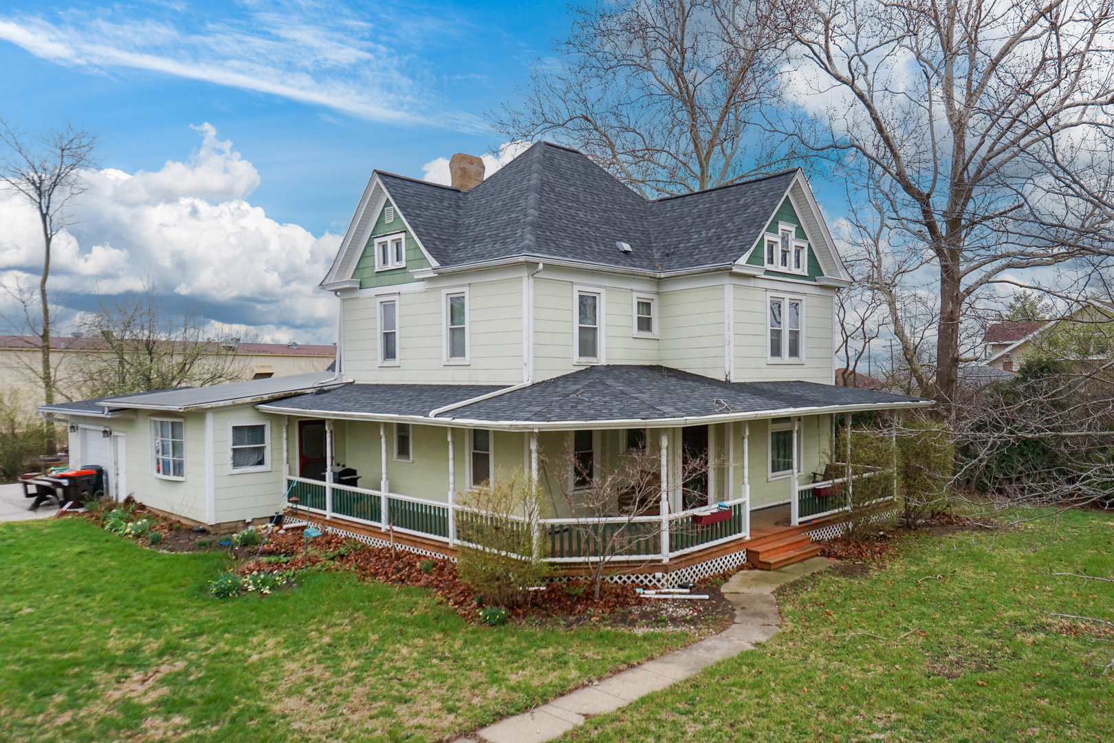 107 E Gridley Road, Gridley, IL 61744