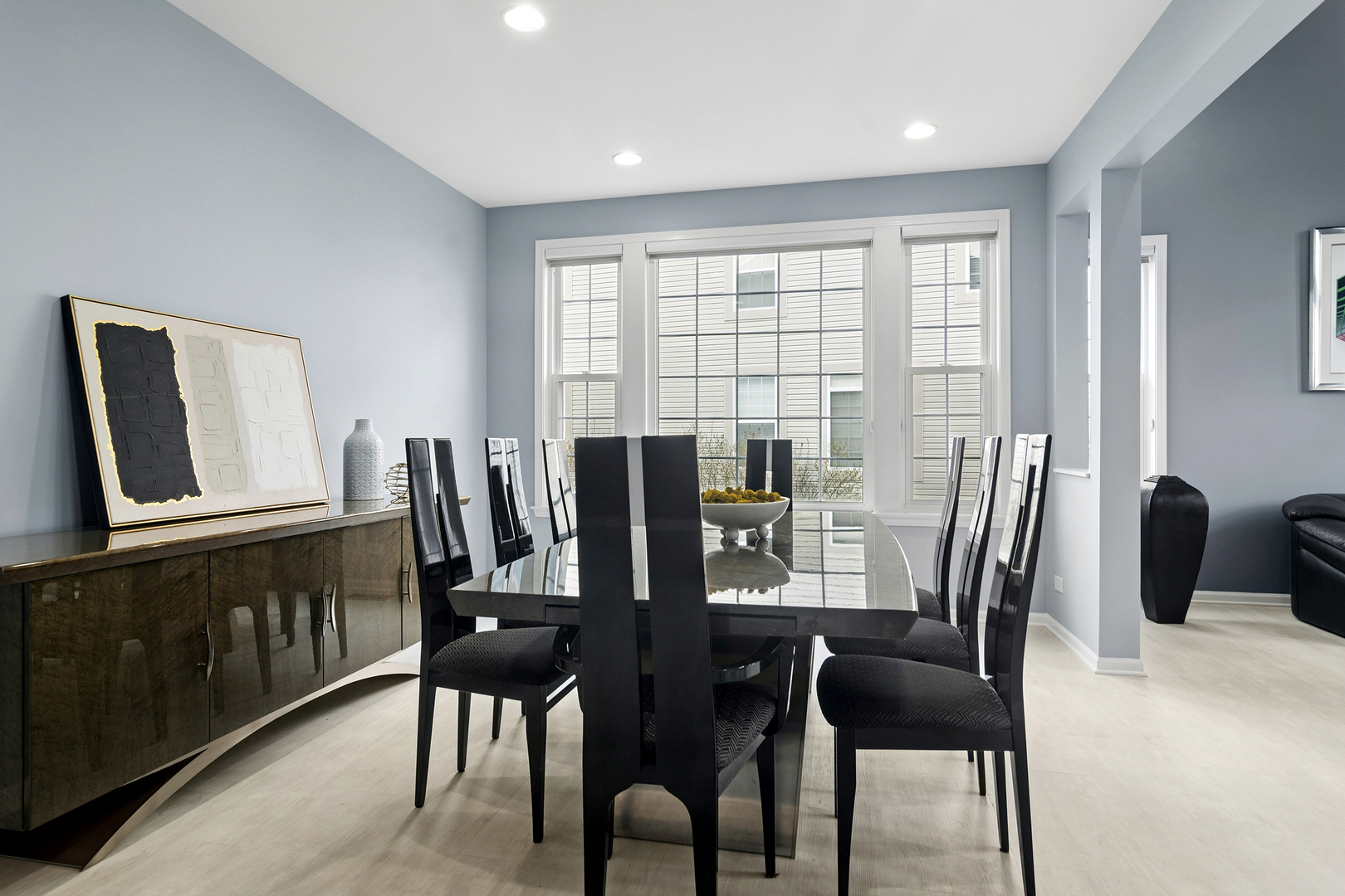 2248 Avalon Drive, Buffalo Grove, IL 60089