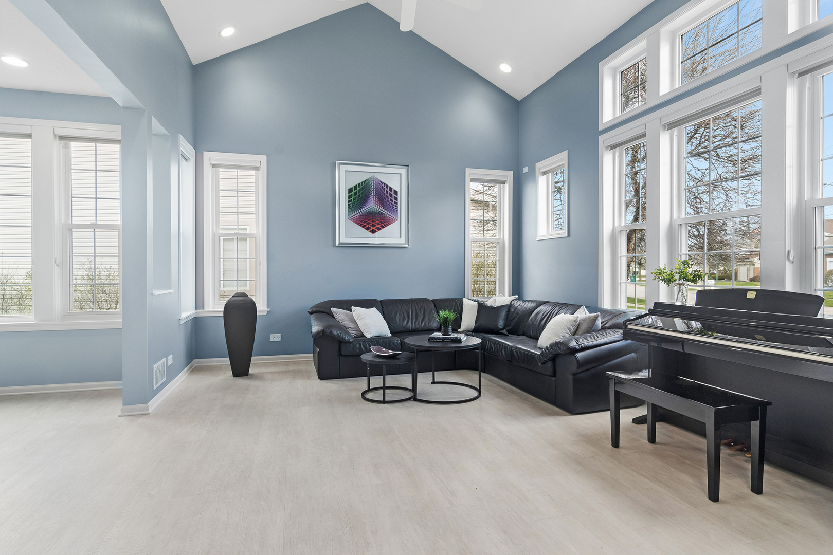 2248 Avalon Drive, Buffalo Grove, IL 60089