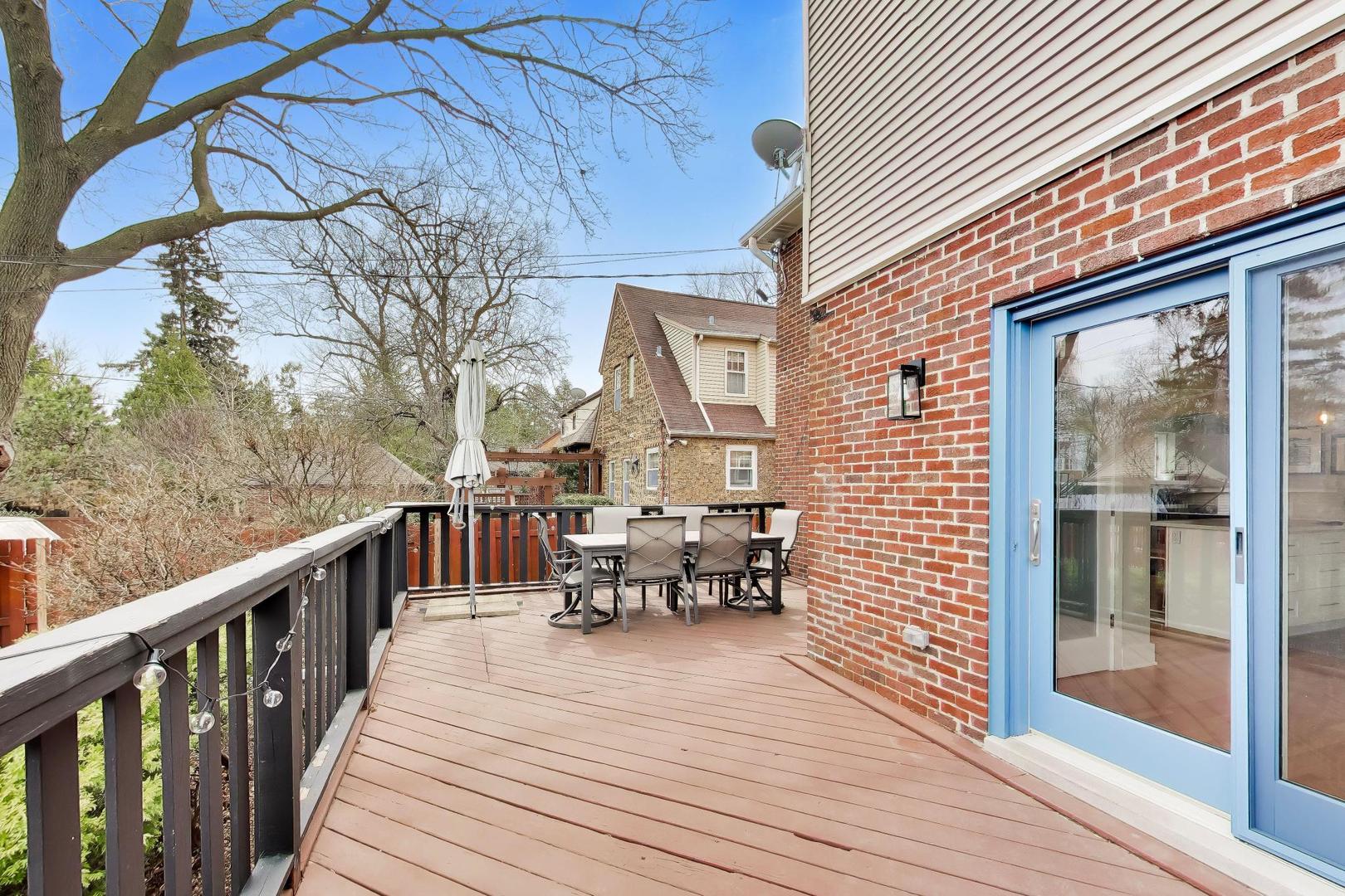 403 S Wille Street, Mount Prospect, IL 60056