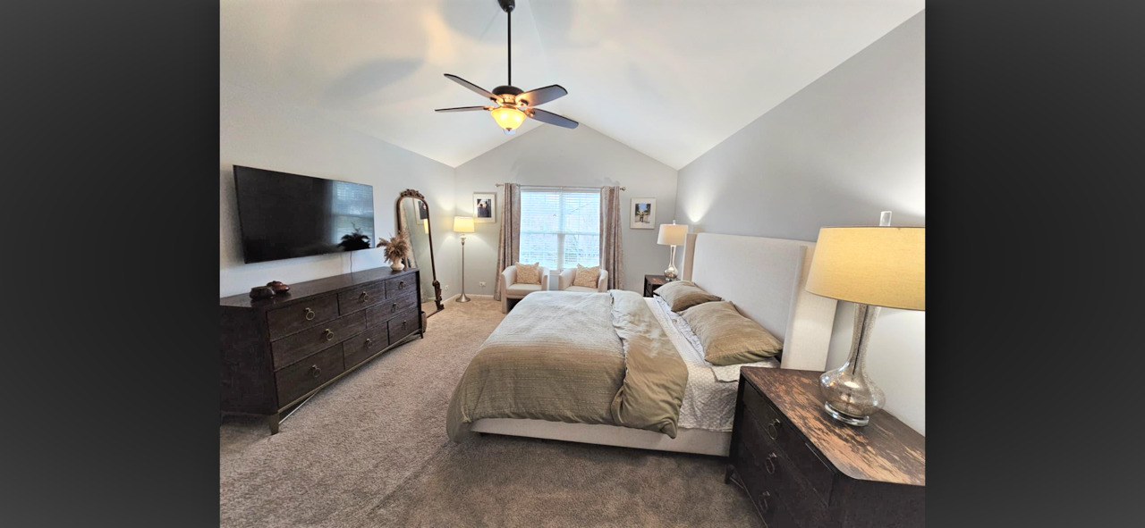 852 Beech Drive, Elgin, IL 60120