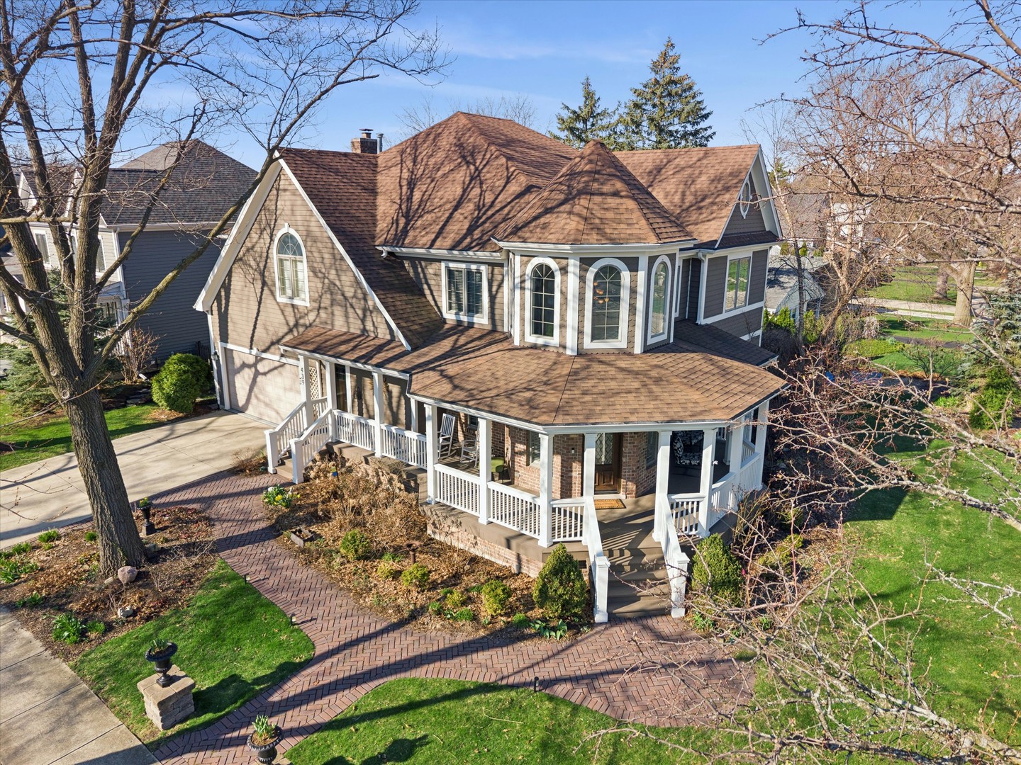 439 Hill Avenue, Glen Ellyn, IL 60137