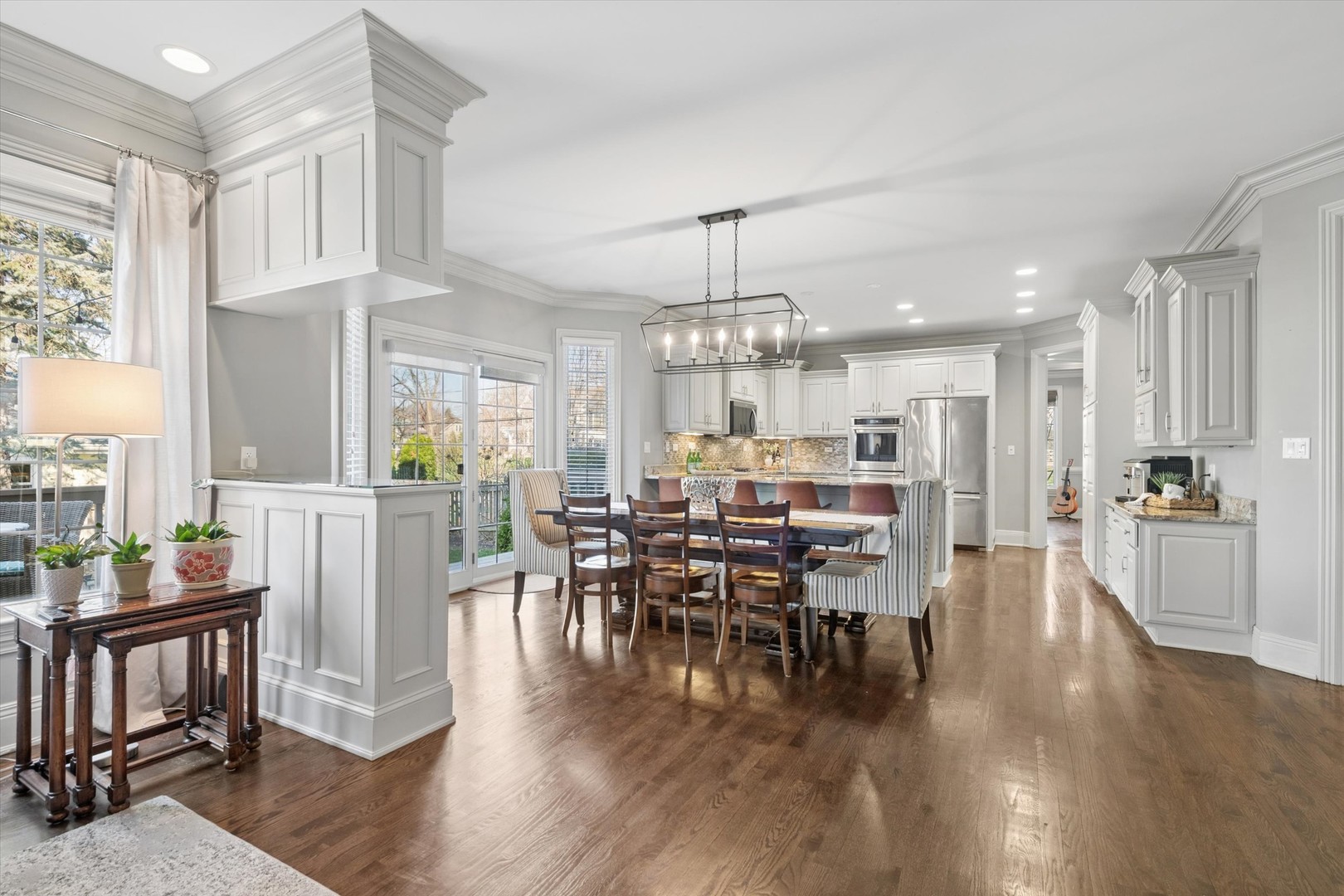 439 Hill Avenue, Glen Ellyn, IL 60137