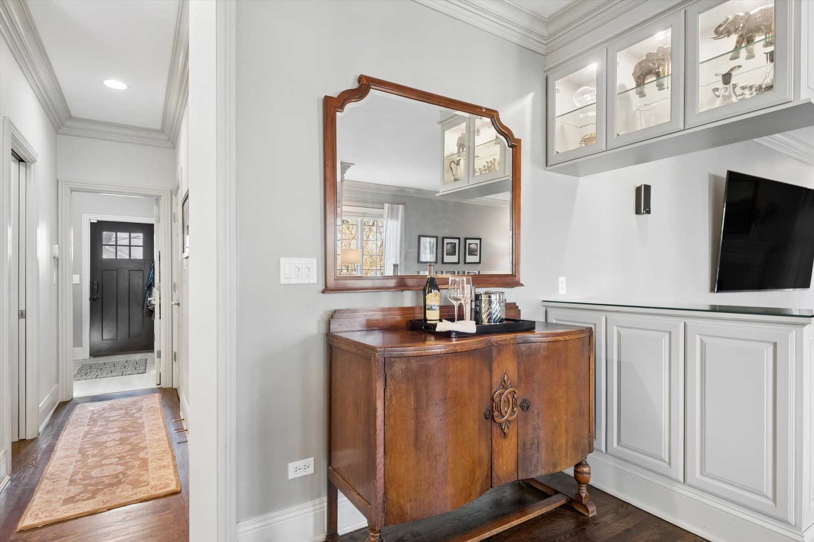 439 Hill Avenue, Glen Ellyn, IL 60137