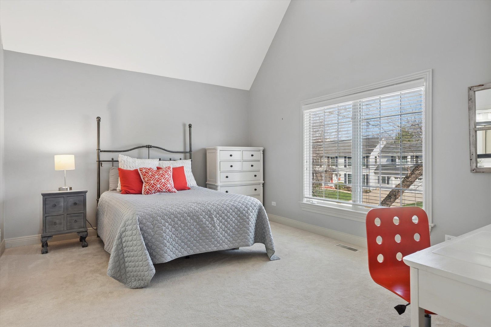 439 Hill Avenue, Glen Ellyn, IL 60137