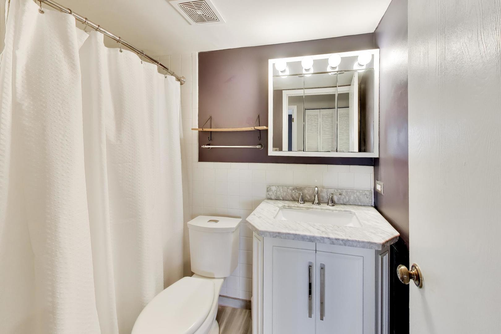 324 Klein Creek Court #A, Carol Stream, IL 60188