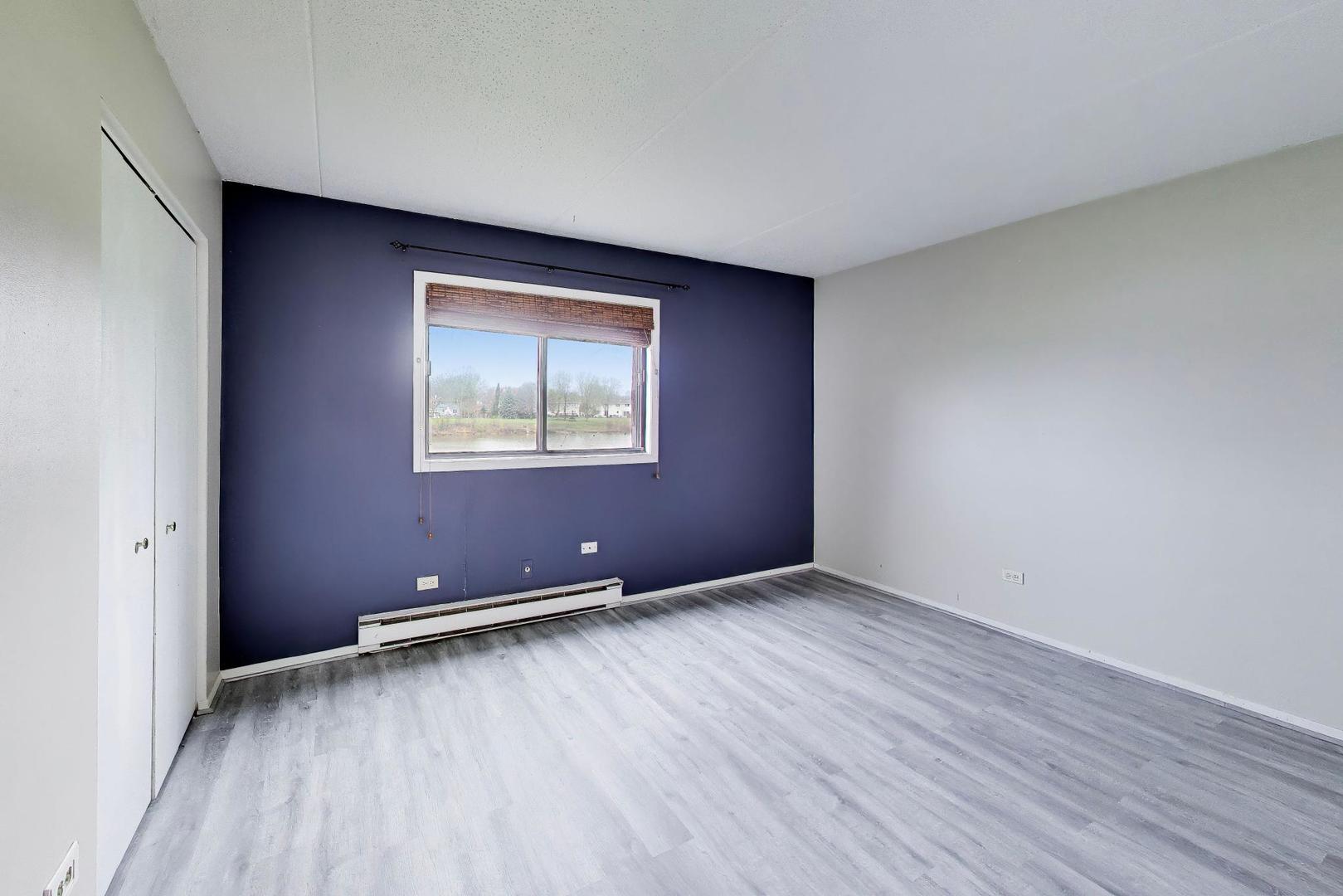 324 Klein Creek Court #A, Carol Stream, IL 60188