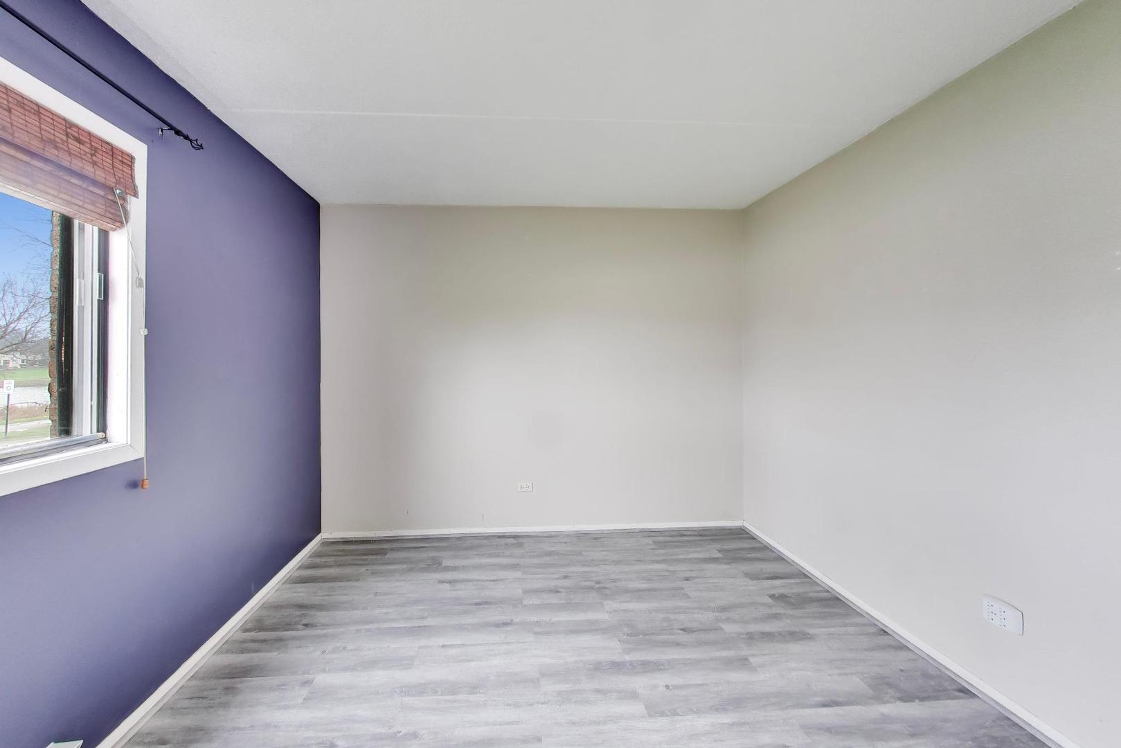 324 Klein Creek Court #A, Carol Stream, IL 60188