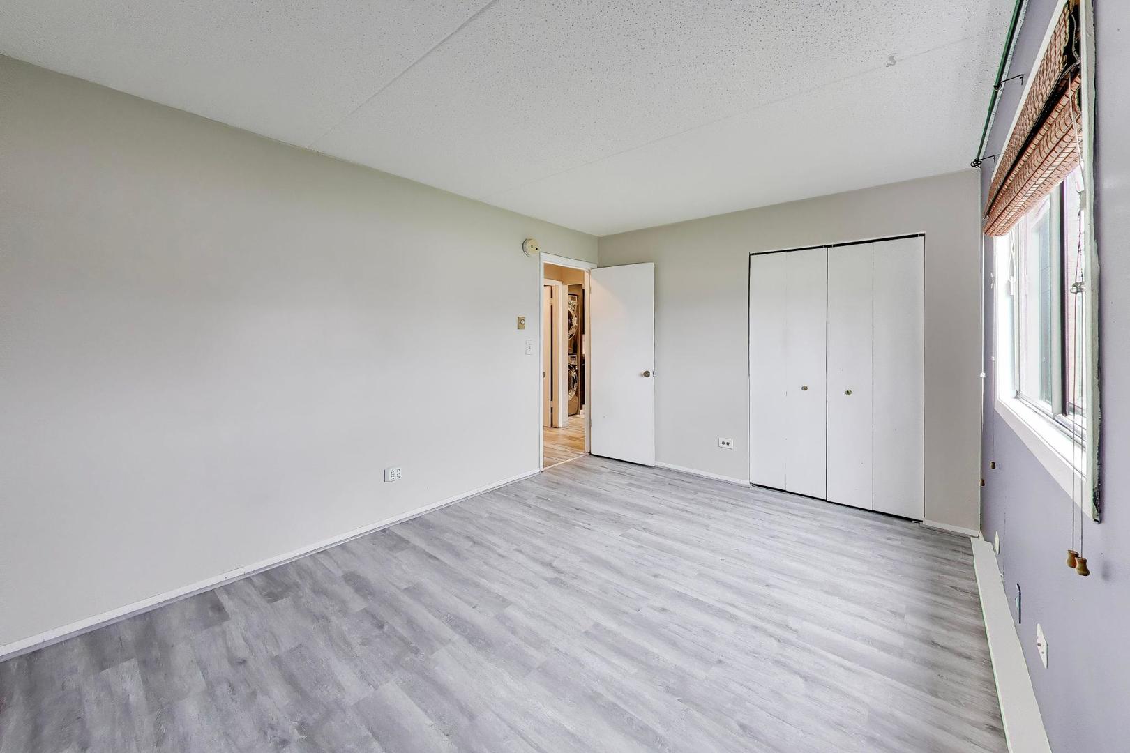 324 Klein Creek Court #A, Carol Stream, IL 60188