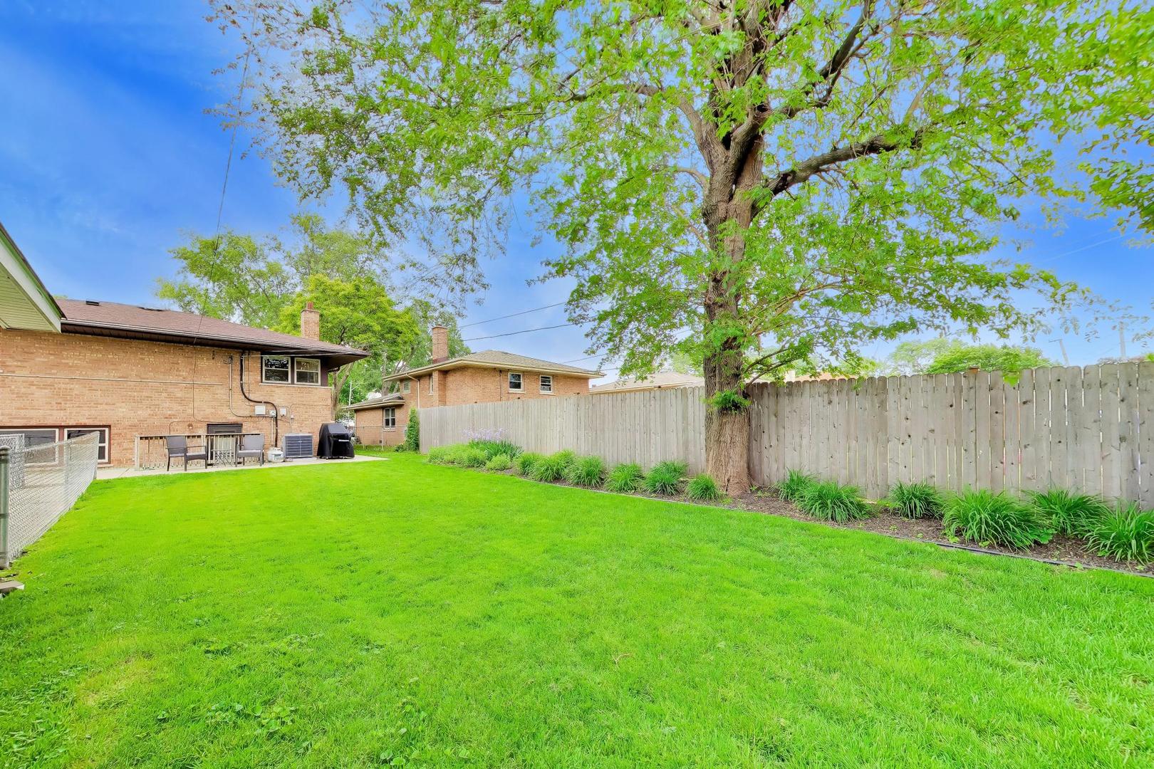 10620 Lockwood Avenue, Oak Lawn, IL 60453