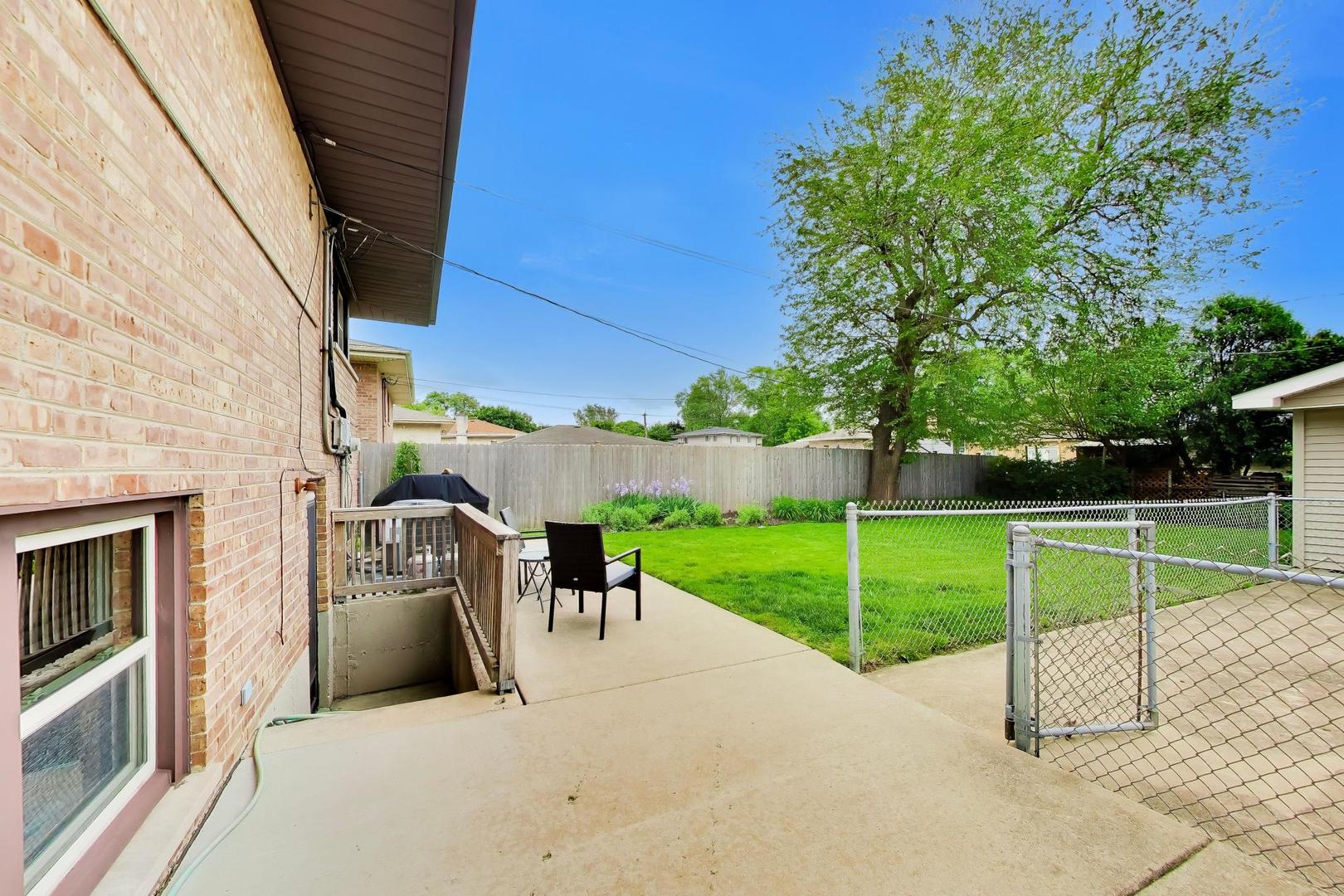 10620 Lockwood Avenue, Oak Lawn, IL 60453