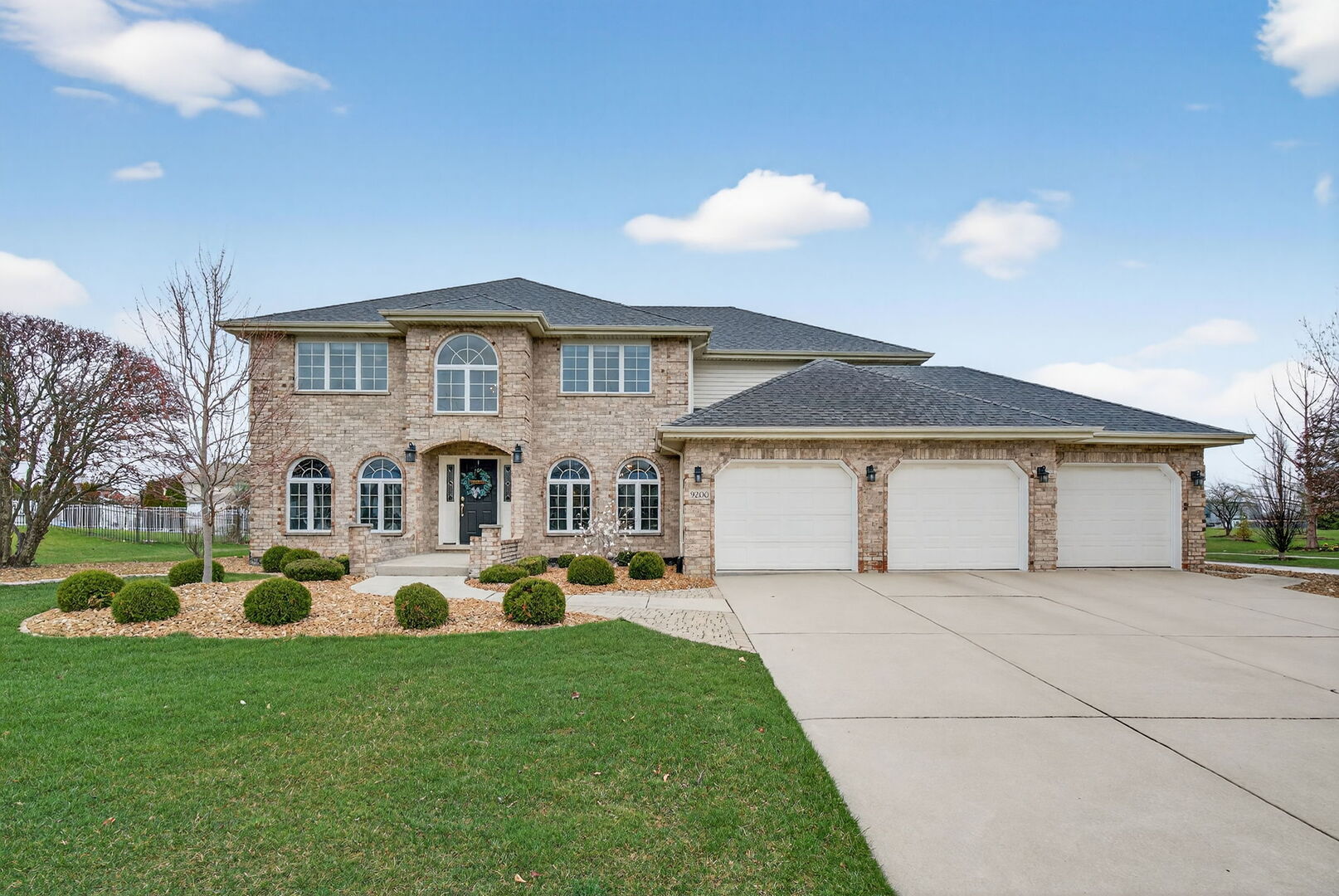 9200 174th Street, Tinley Park, IL 60487