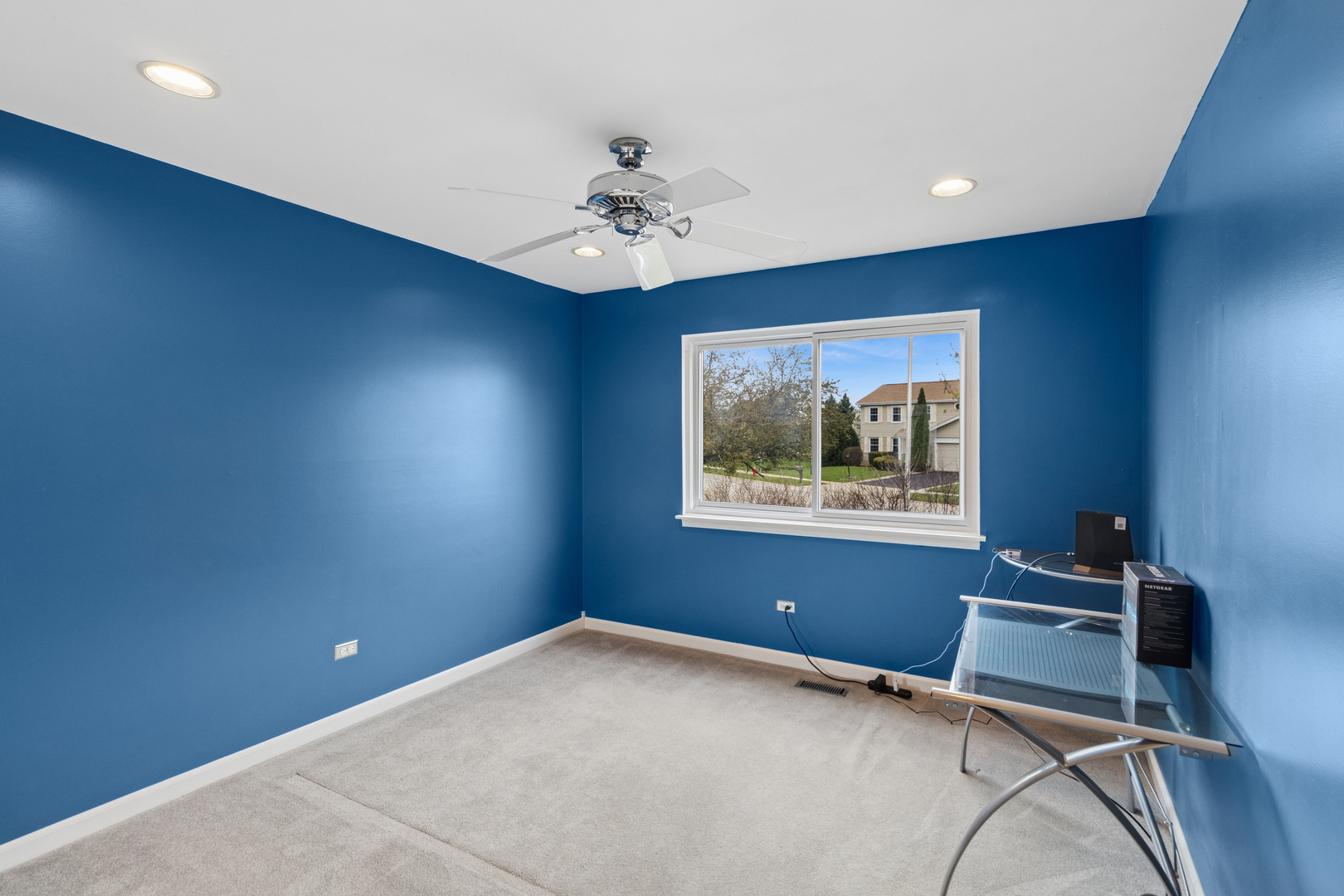 496 Stone Gate Circle, Schaumburg, IL 60193