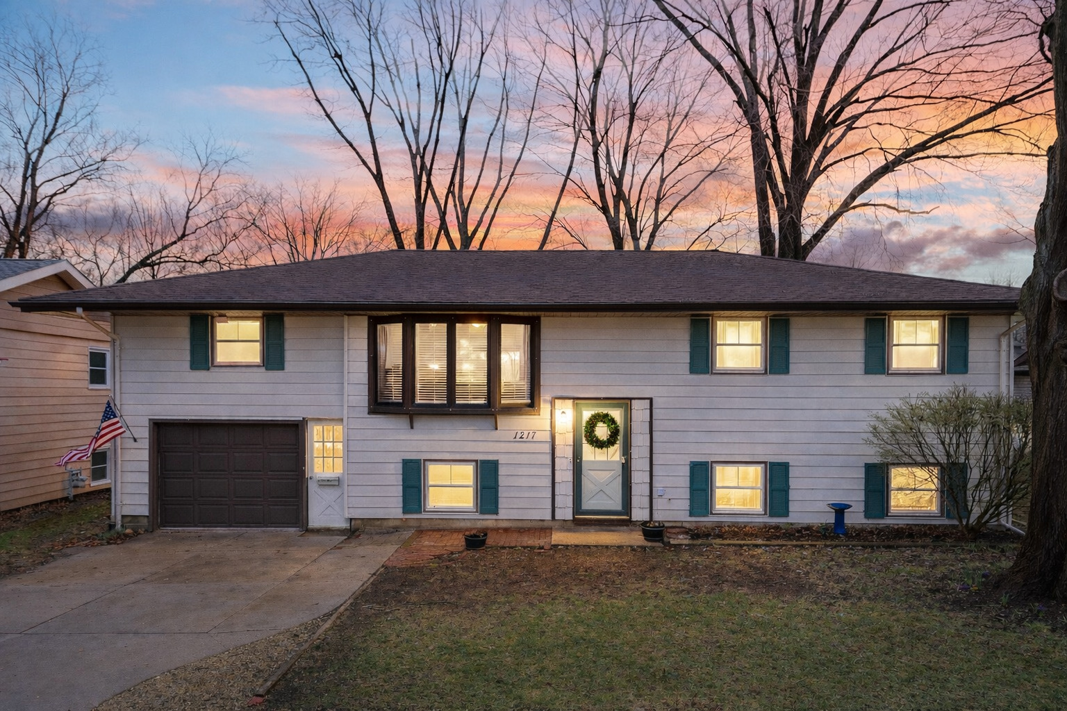 1217 Searle Drive, Normal, IL 61761