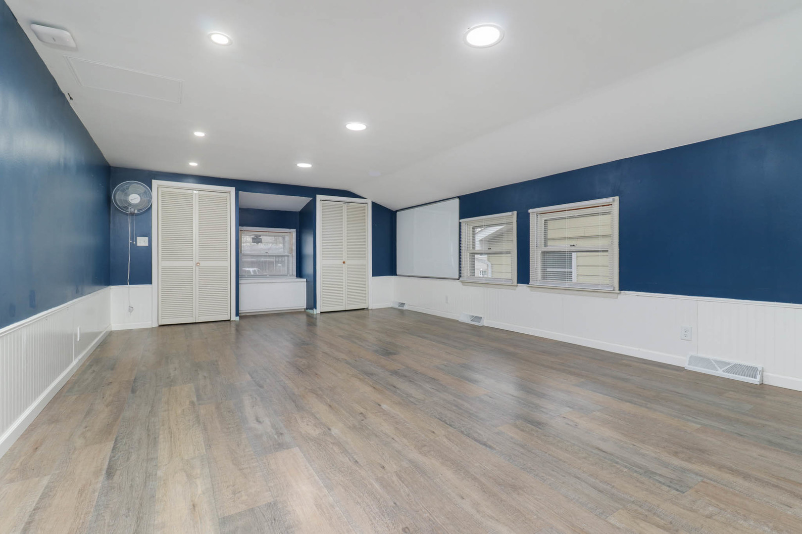 1217 Searle Drive, Normal, IL 61761