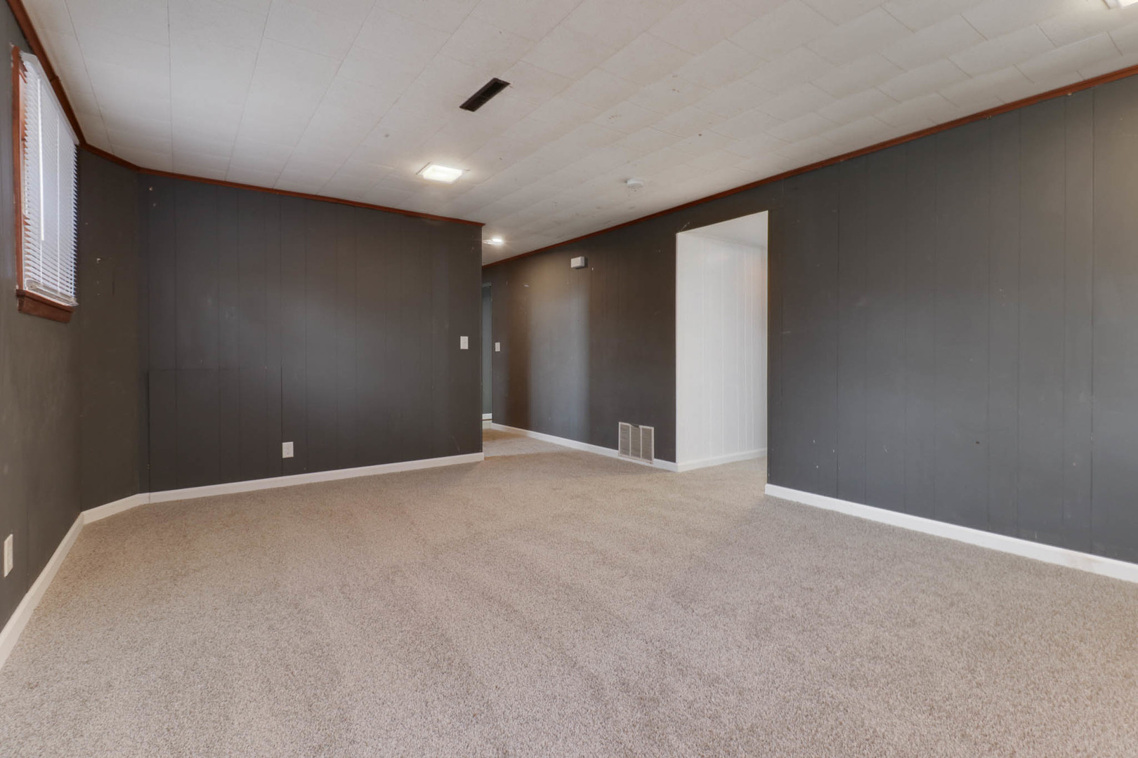 1217 Searle Drive, Normal, IL 61761