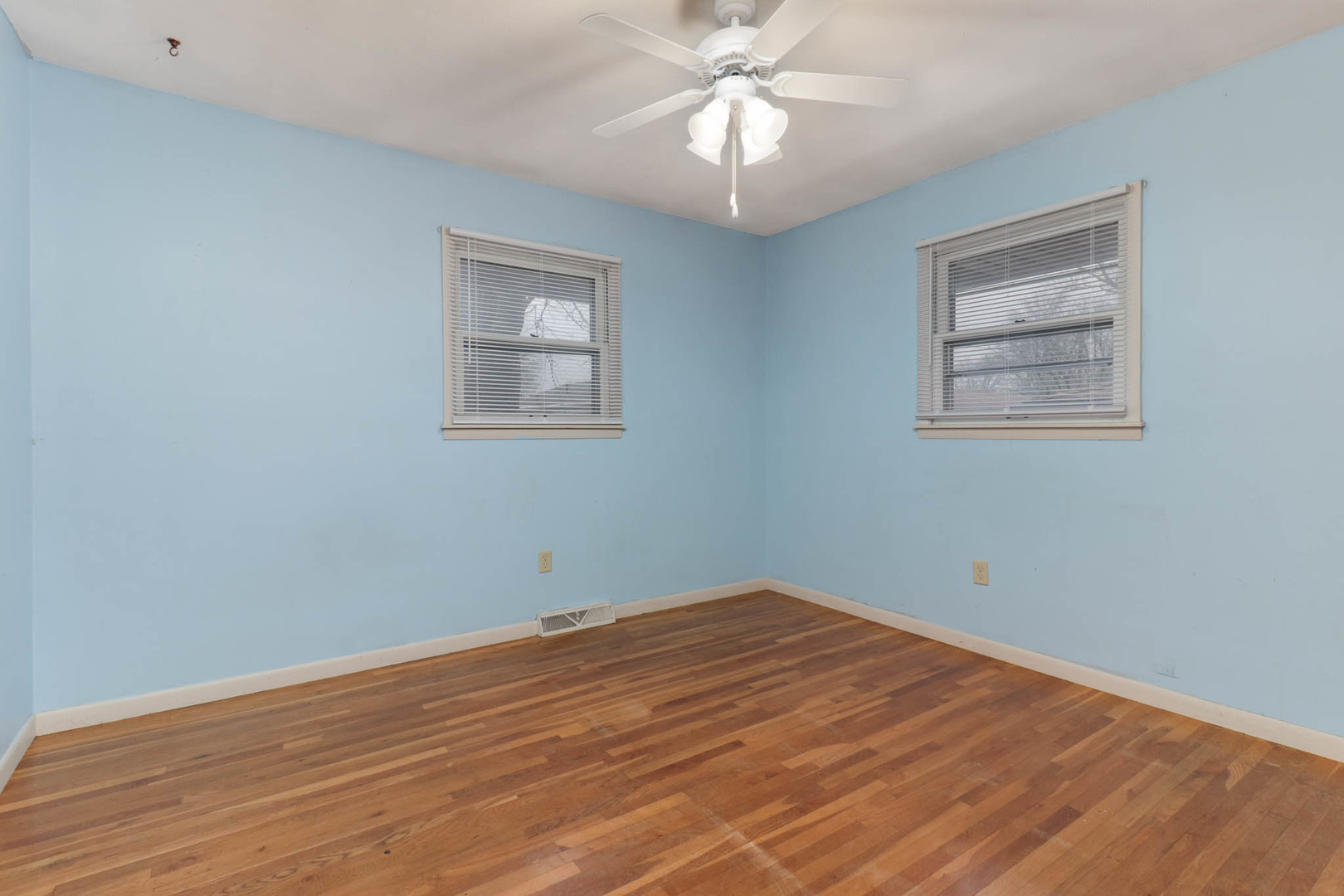 1217 Searle Drive, Normal, IL 61761