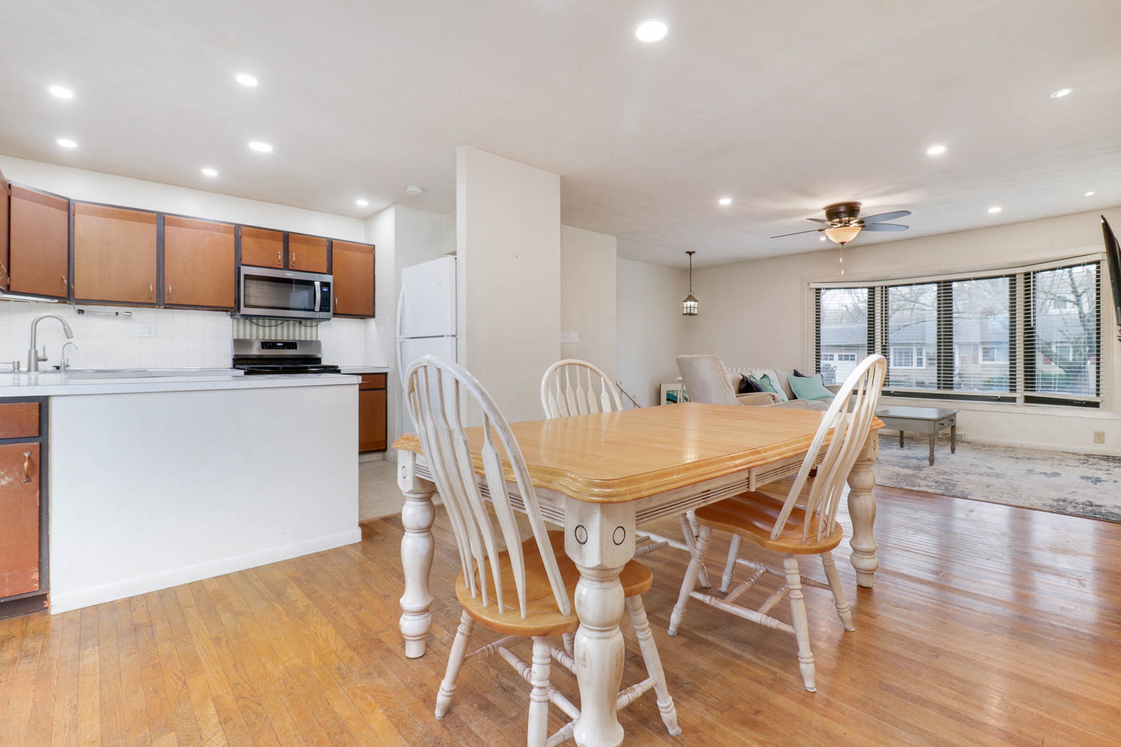 1217 Searle Drive, Normal, IL 61761