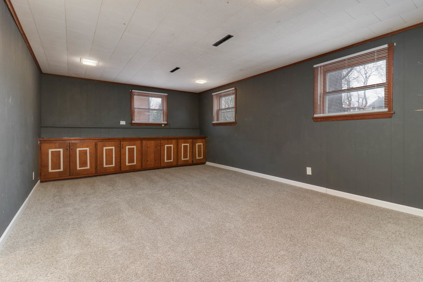 1217 Searle Drive, Normal, IL 61761