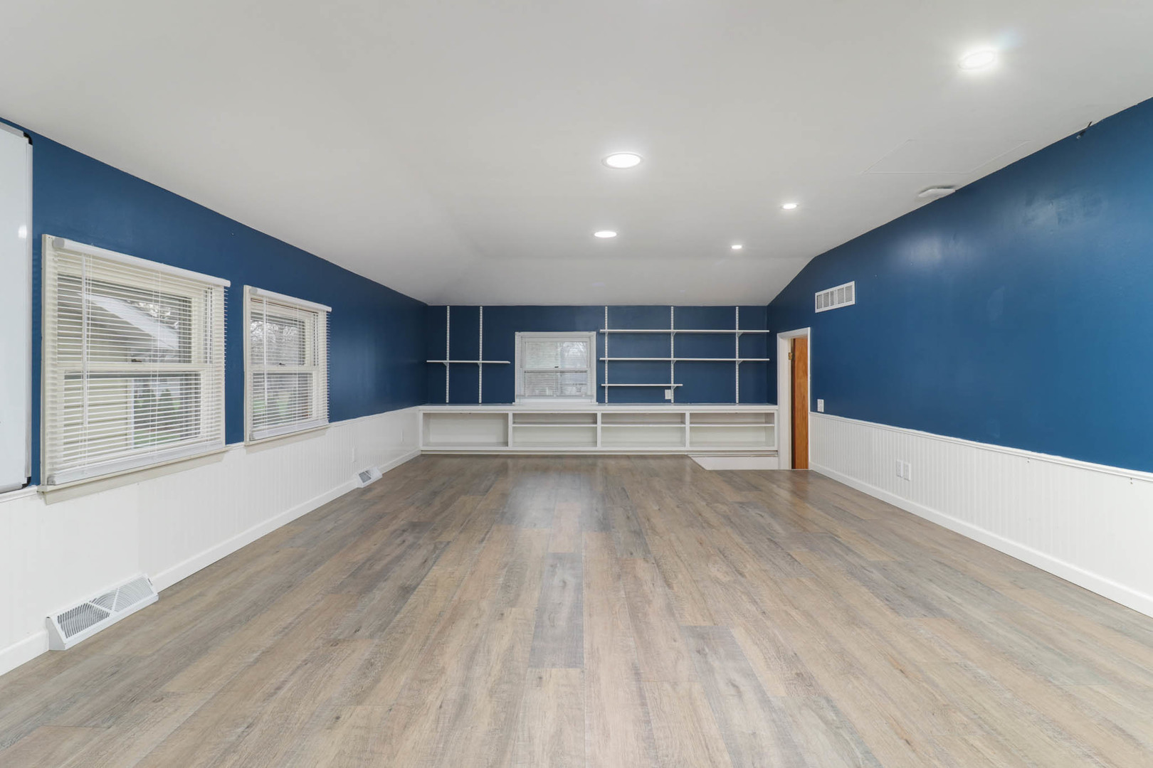 1217 Searle Drive, Normal, IL 61761