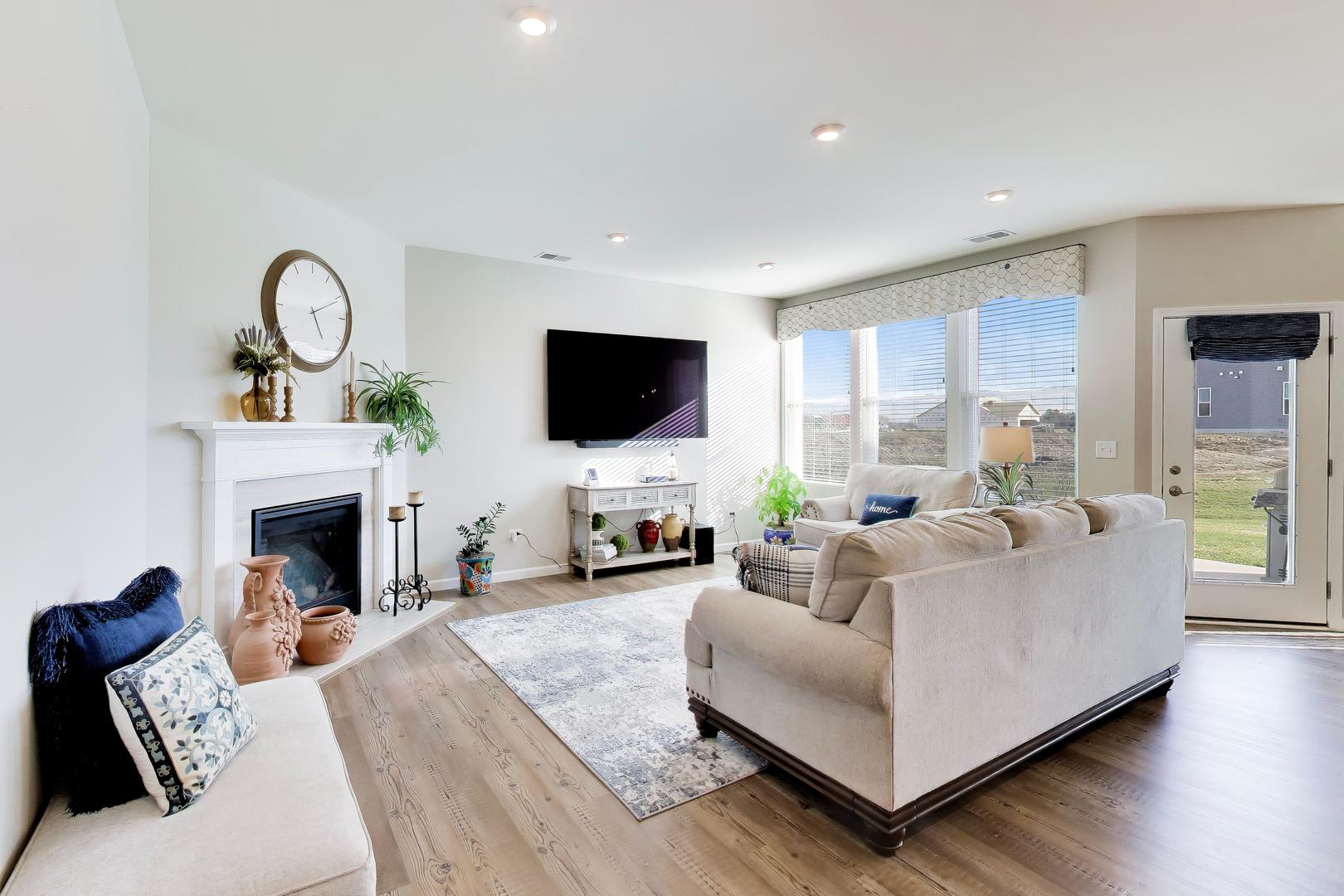 2911 Briargate Drive, Lake Villa, IL 60046