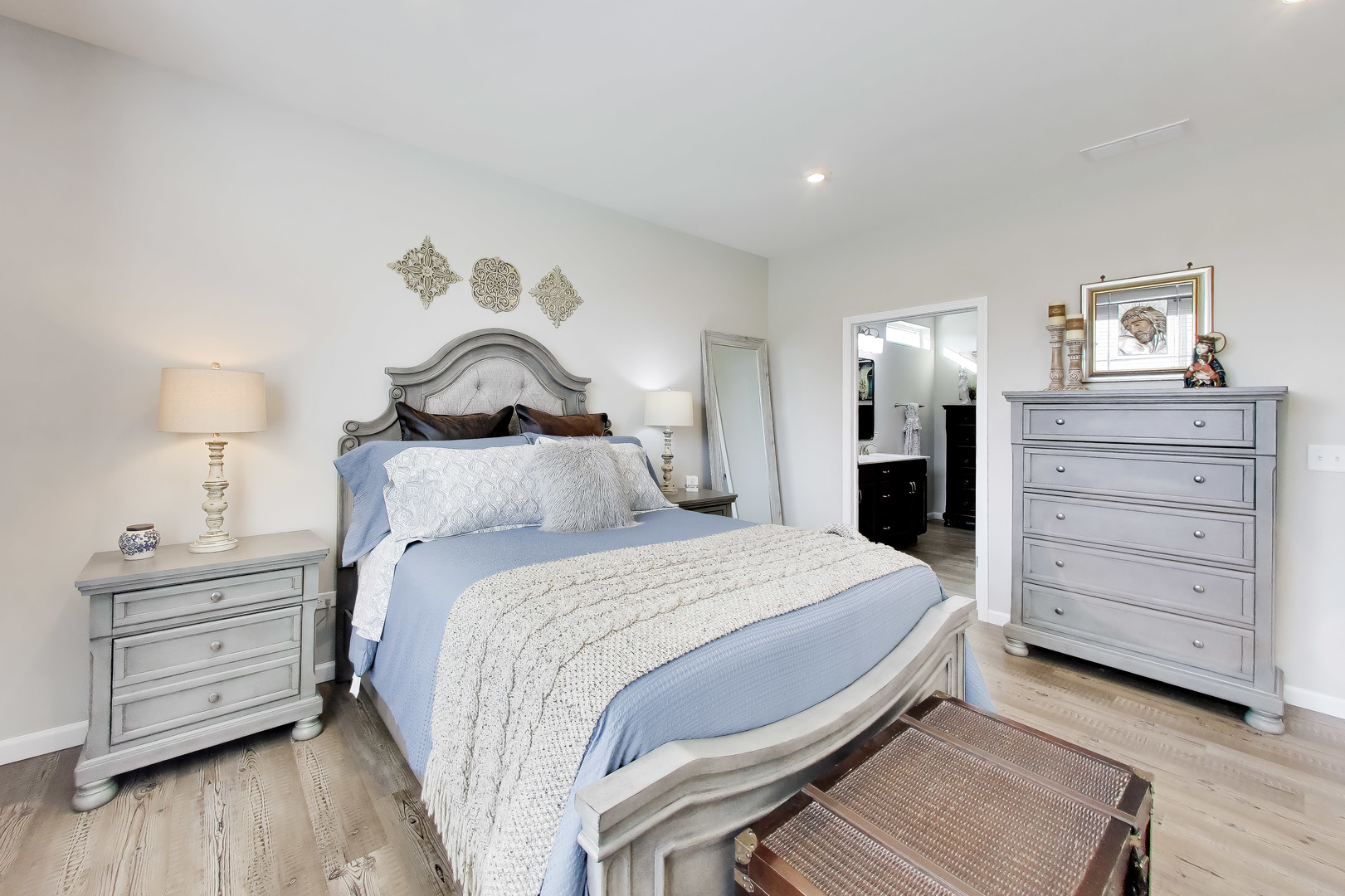 2911 Briargate Drive, Lake Villa, IL 60046