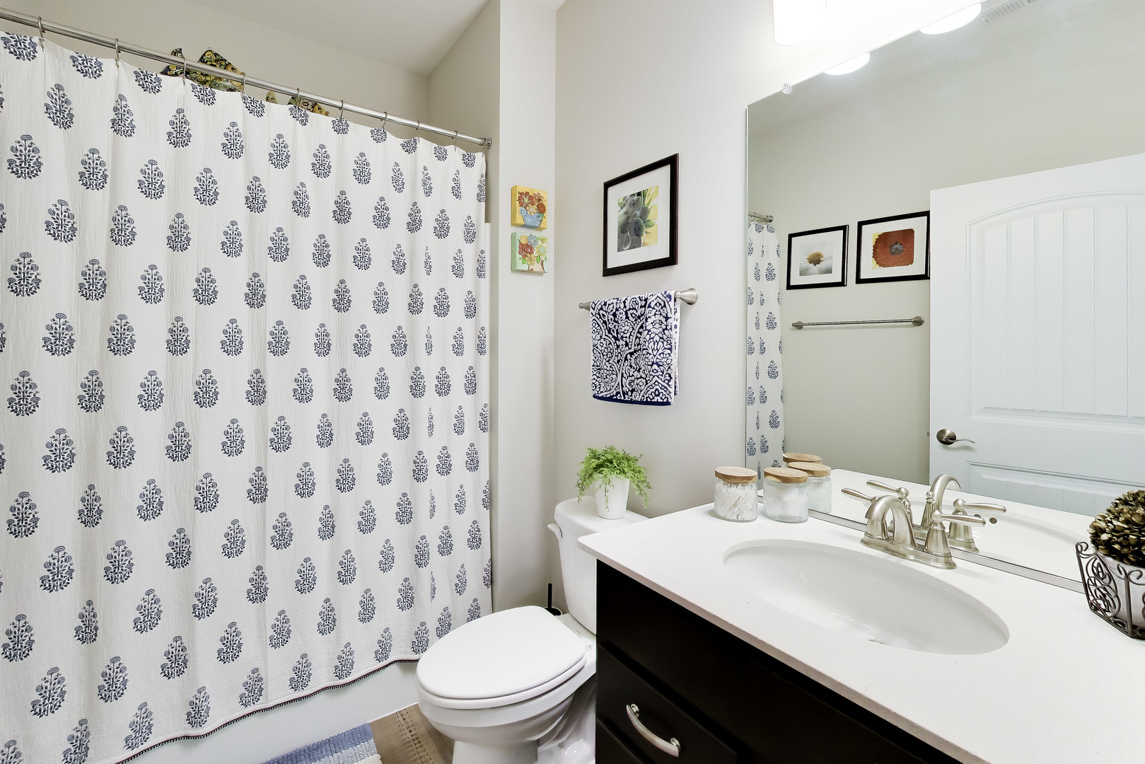 2911 Briargate Drive, Lake Villa, IL 60046