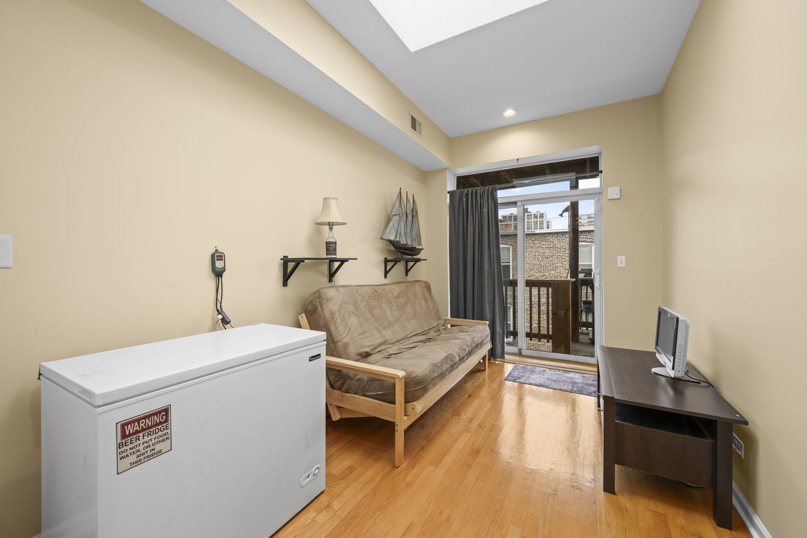 829 W Lawrence Avenue #3, Chicago, IL 60640