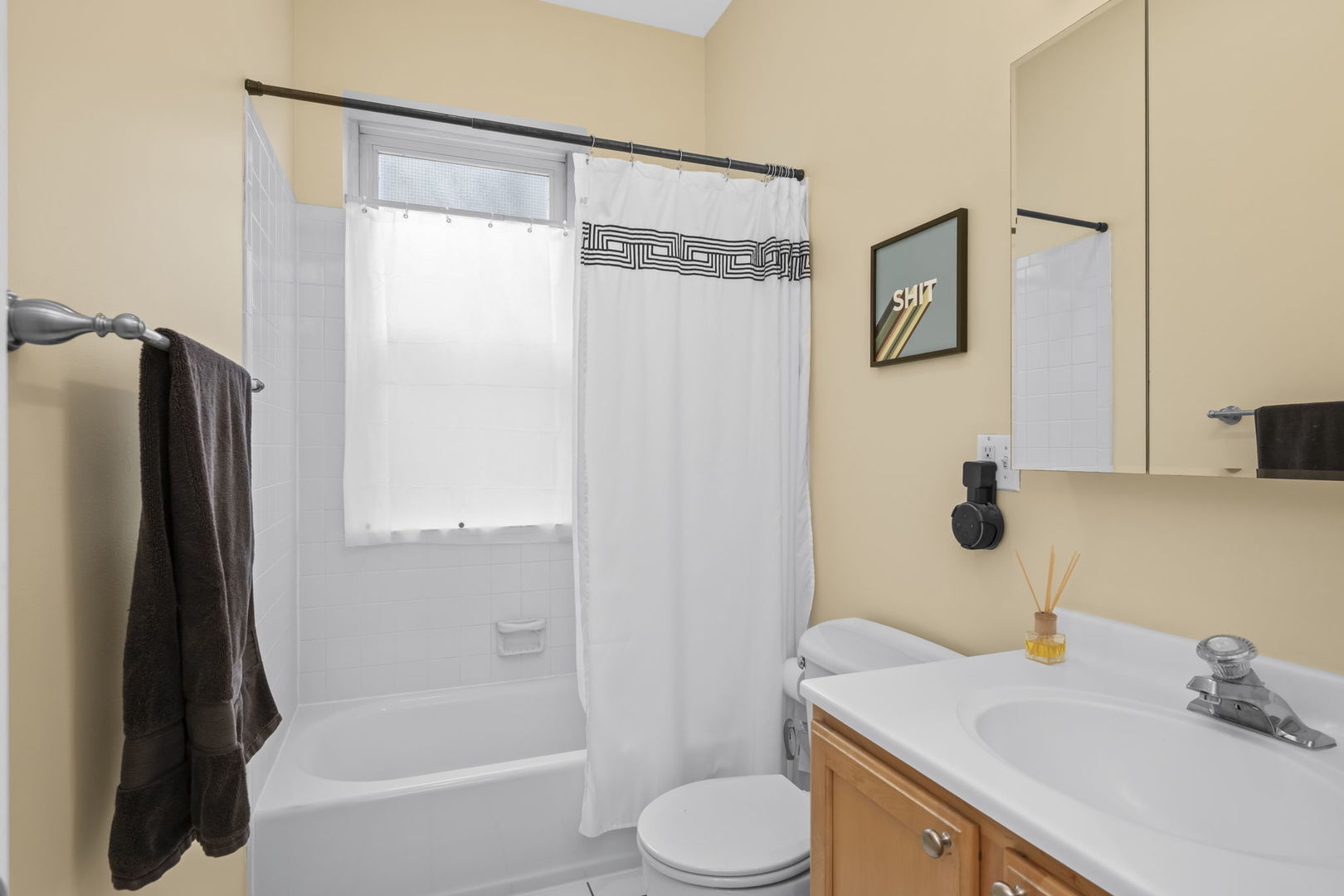 829 W Lawrence Avenue #3, Chicago, IL 60640