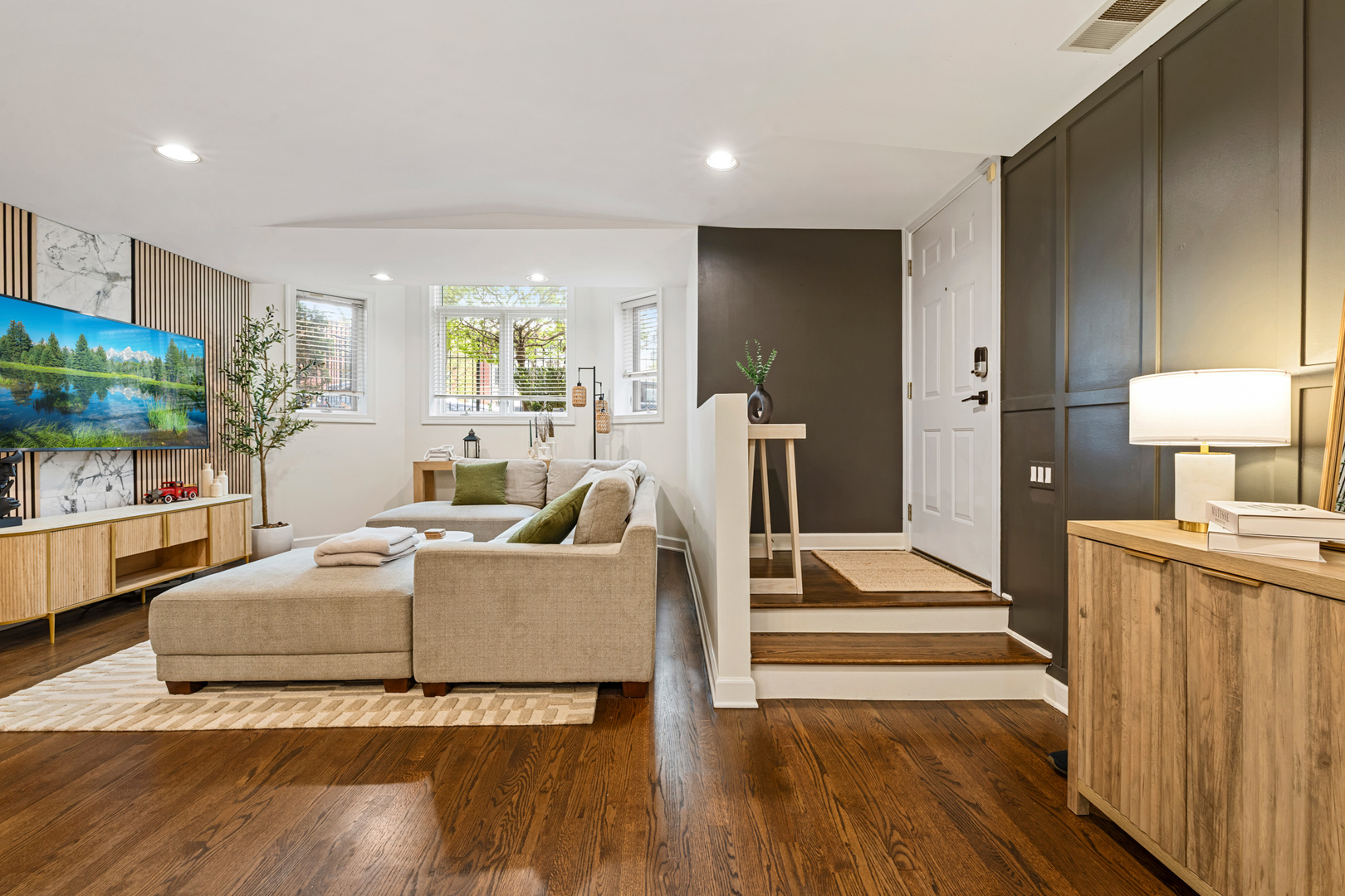 2625 N Ashland Avenue #1B, Chicago, IL 60614