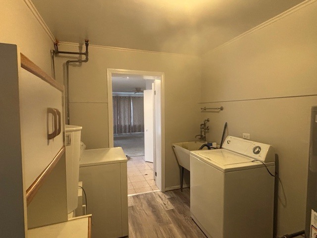 2223 Hawthorne Road, Homewood, IL 60430