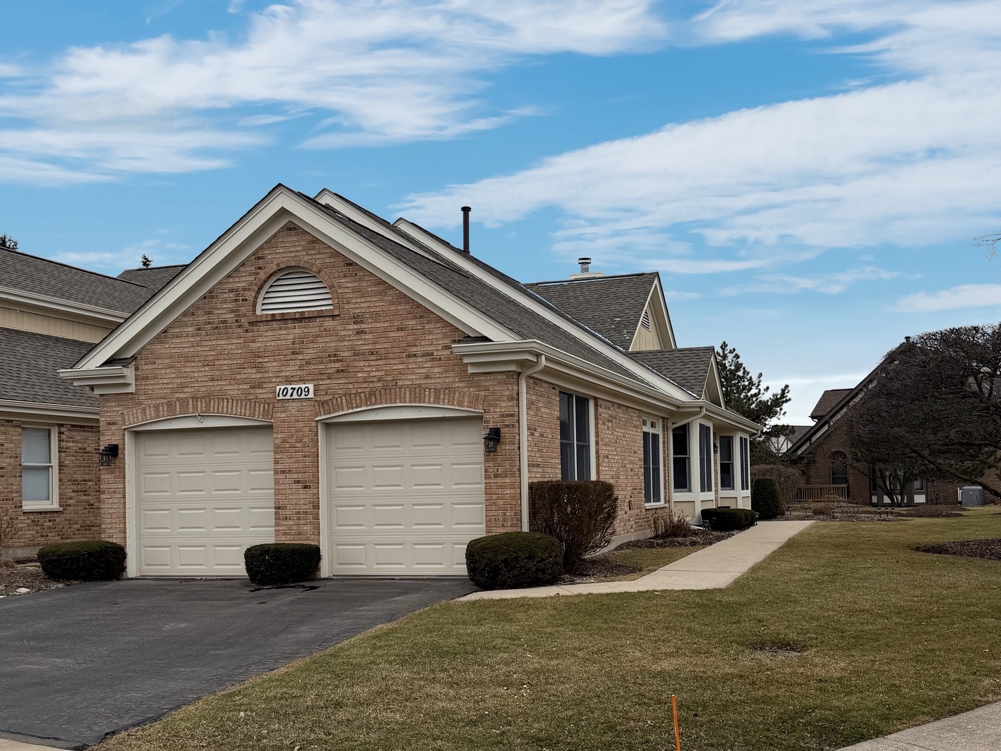 10709 Hollow Tree Road, Orland Park, IL 60462
