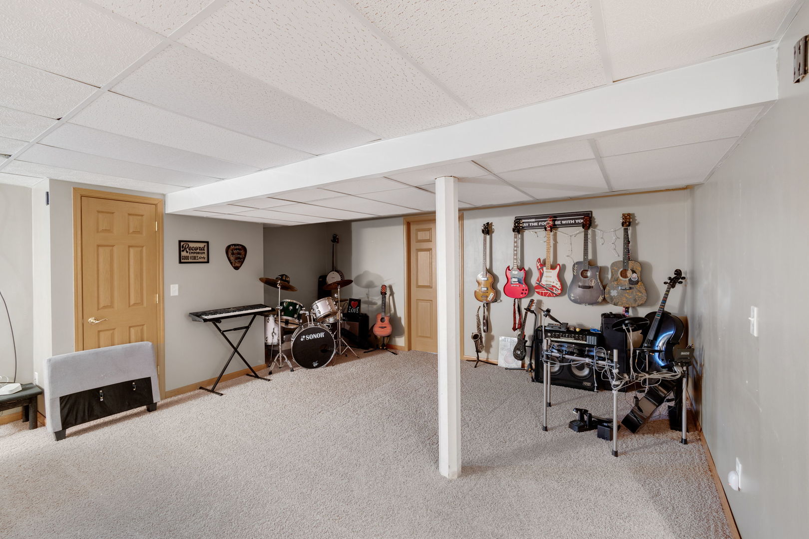 125 N Hamilton Drive, Grant Park, IL 60940