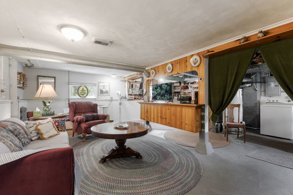 518 S Oakland Avenue, Villa Park, IL 60181