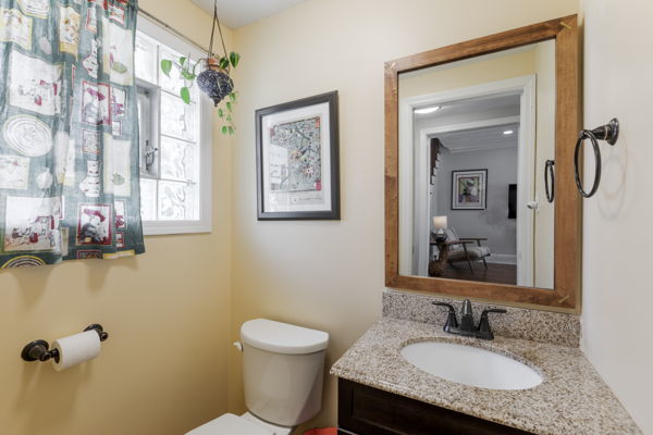 518 S Oakland Avenue, Villa Park, IL 60181