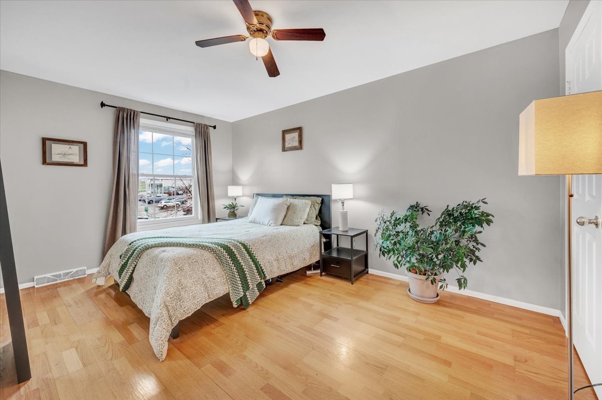 485 James Court #C, Glendale Heights, IL 60139