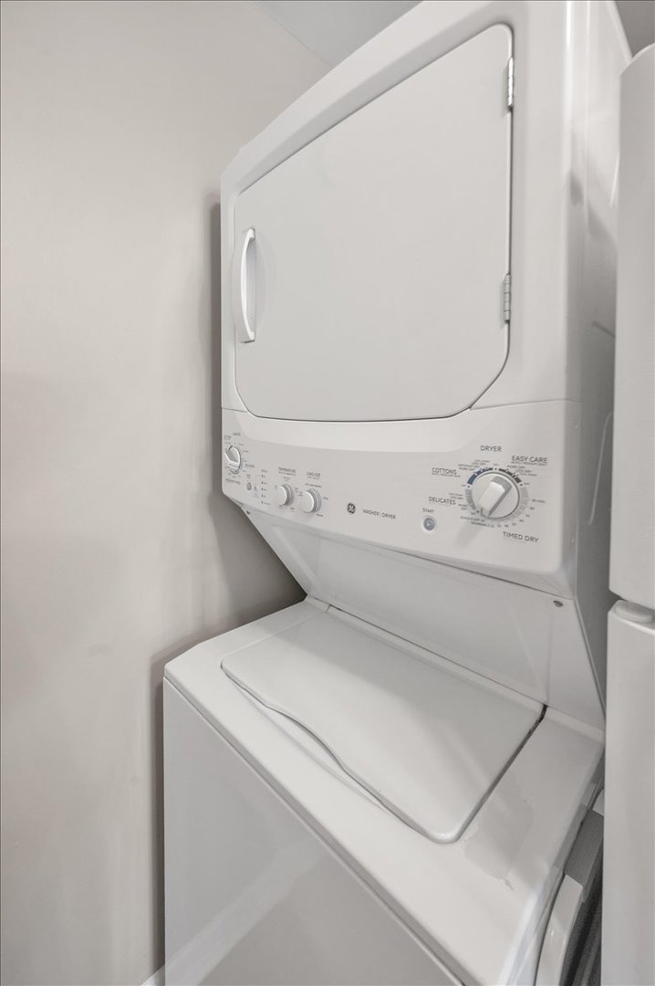 485 James Court #C, Glendale Heights, IL 60139