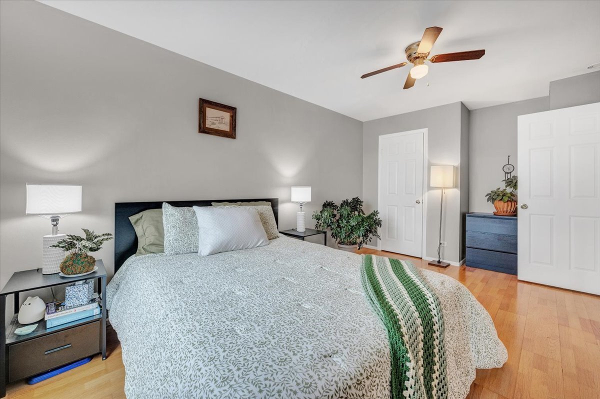 485 James Court #C, Glendale Heights, IL 60139