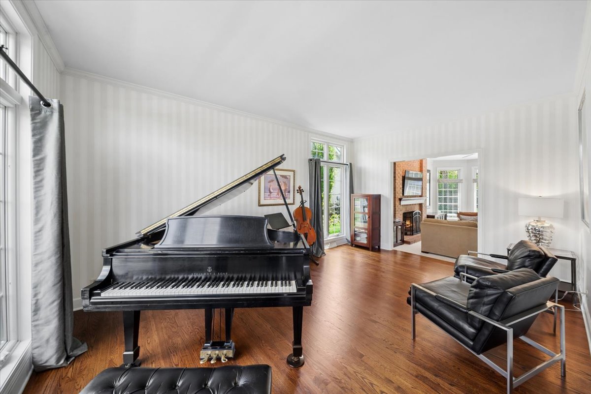 2508 High Meadow Road, Naperville, IL 60564