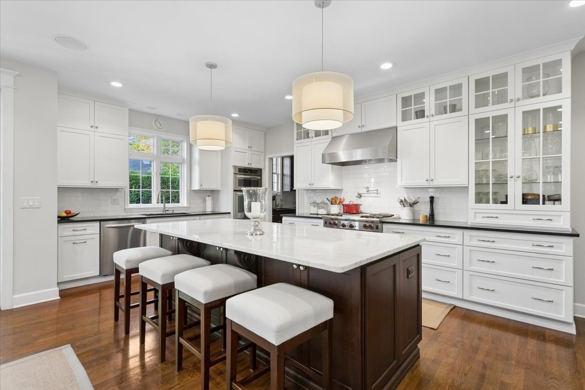 2508 High Meadow Road, Naperville, IL 60564